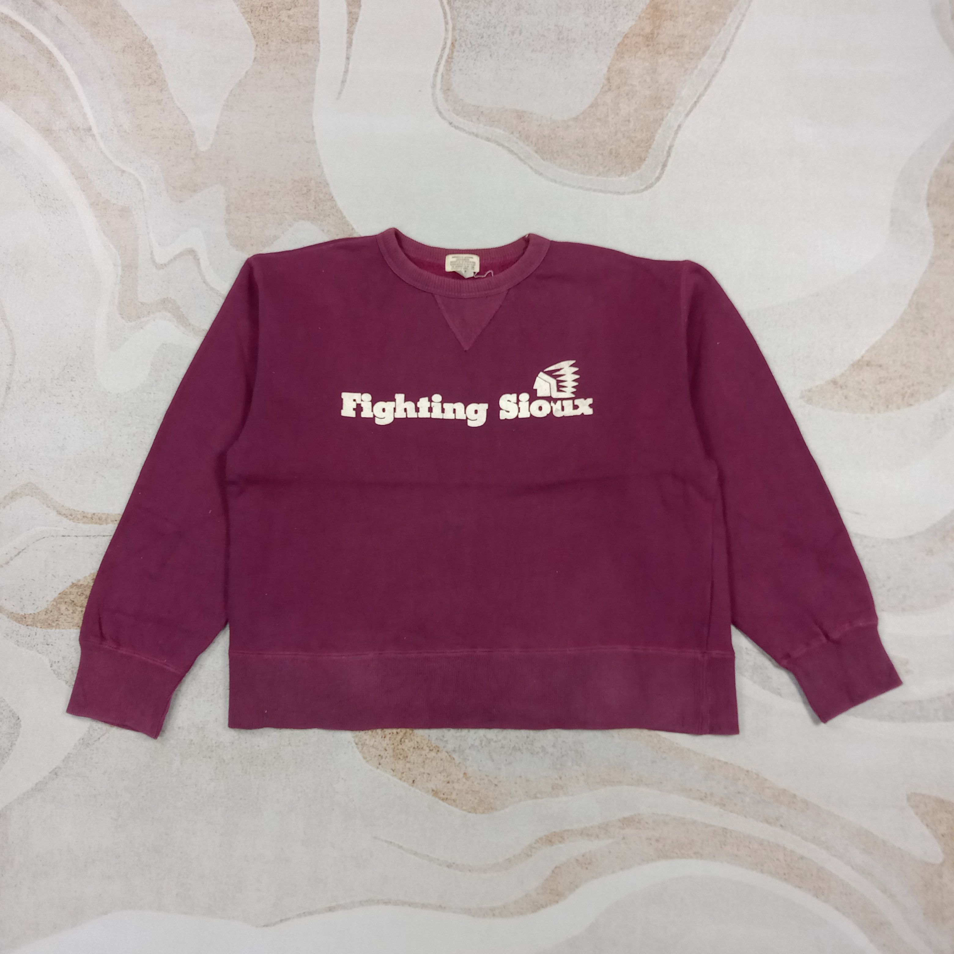 Vintage Fighting Sioux University Of California Sweatshirt C286N14 Size US L / EU 52-54 / 3 - 1 Thumbnail