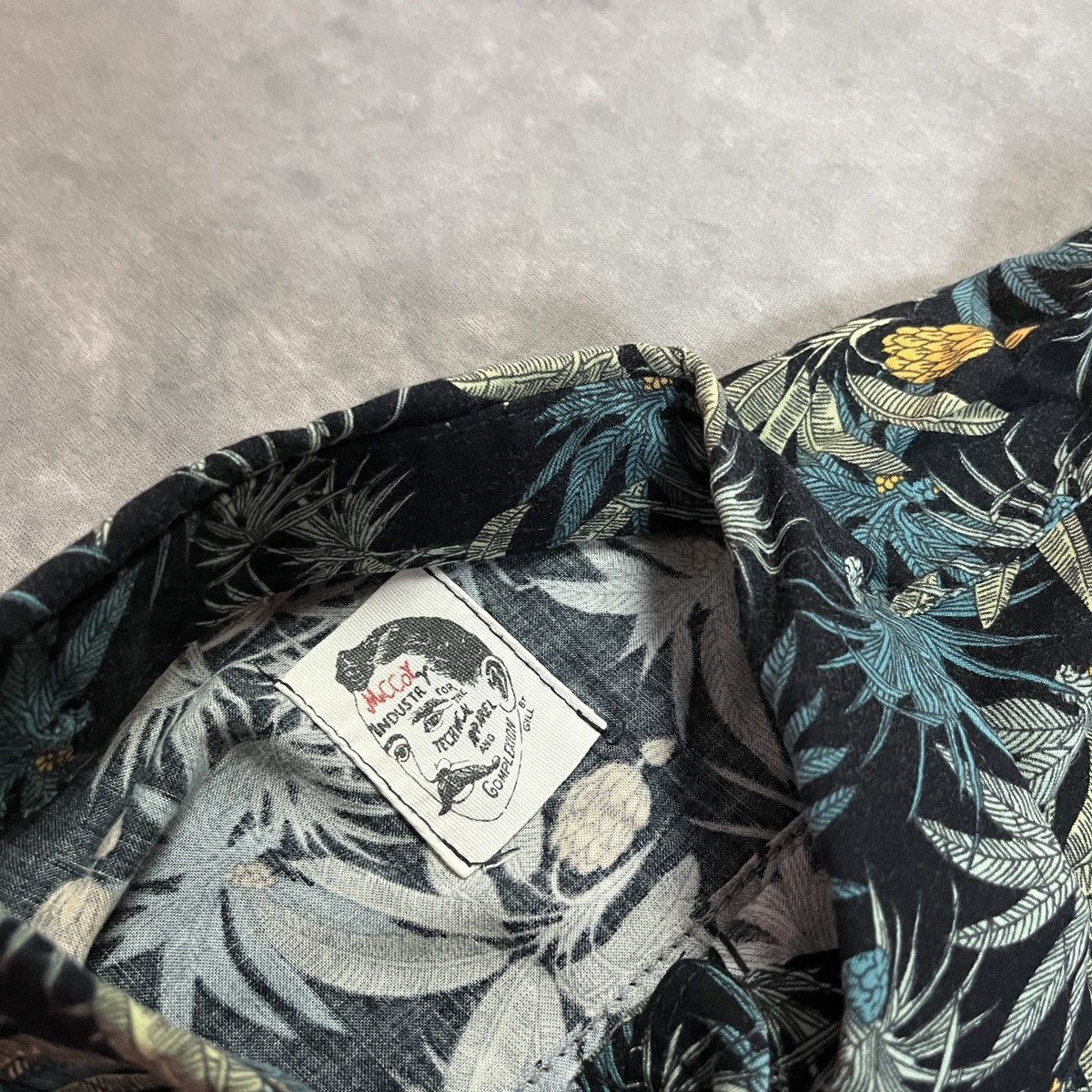The Real McCoy's The Real McCoy Union Made Tropical Print Short Sleeve Shirt Size US L / EU 52-54 / 3 - 6 Thumbnail