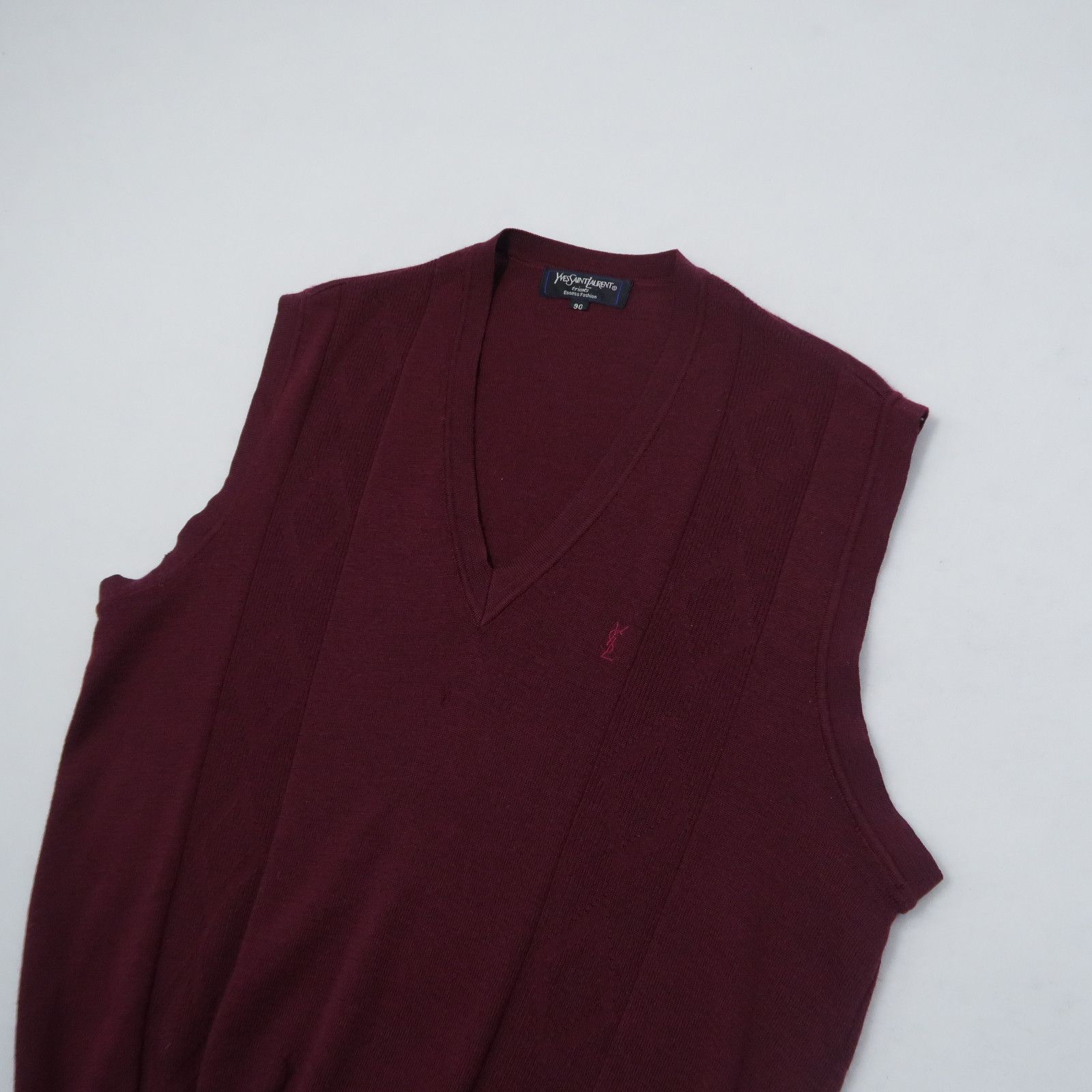 Yves Saint Laurent Vintage 90s YSL Tricots Distressed Knit Cable Vest Size US M / EU 48-50 / 2 - 3 Thumbnail