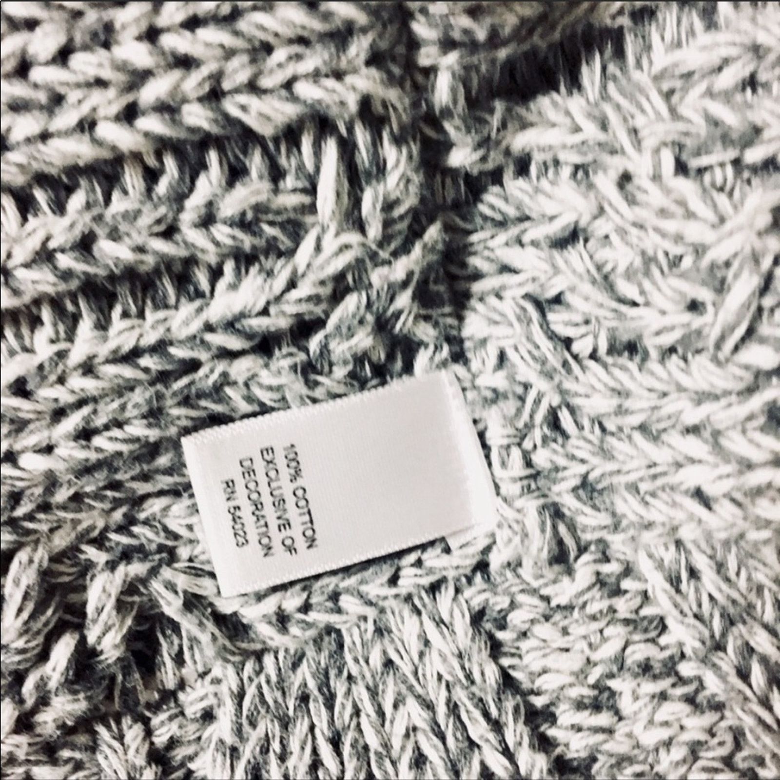 Banana Republic NEW Banana Republic Grey White Cable Knit Cardigan Sweater Size S / US 4 / IT 40 - 10 Thumbnail