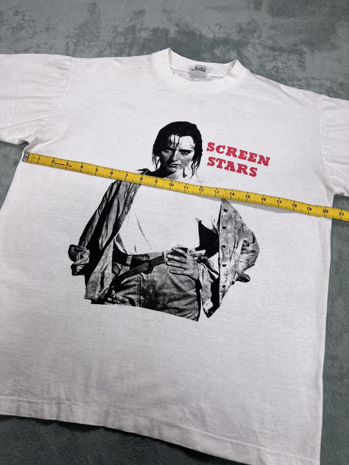 Vintage Vintage Photo Tee Model Screen star Shirt Size US M / EU 48-50 / 2 - 8 Thumbnail