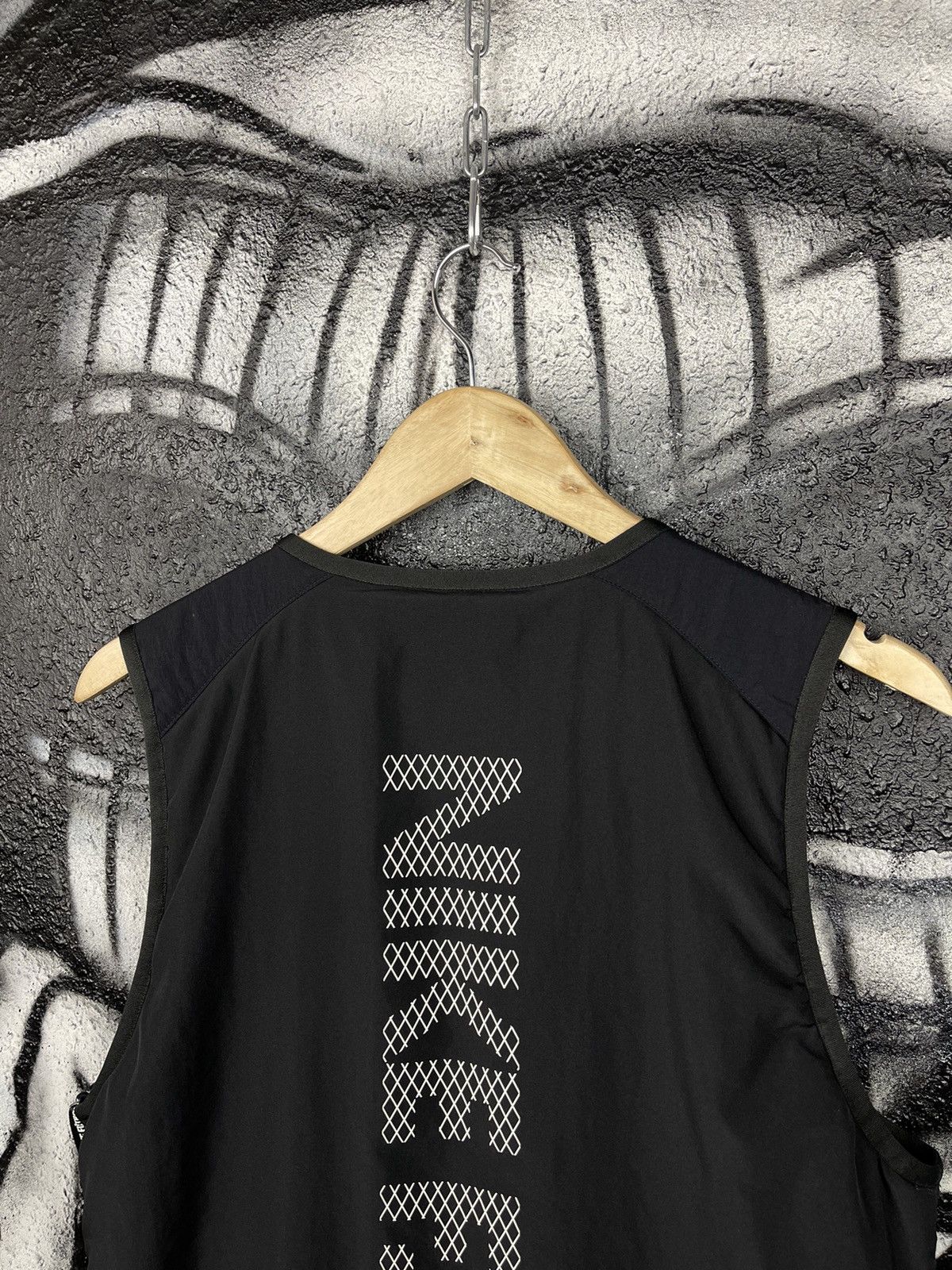Nike Nike F. C. Dri-Fit Sportwear Black Vest Men’s Size XS Size US XS / EU 42 / 0 - 7 Thumbnail