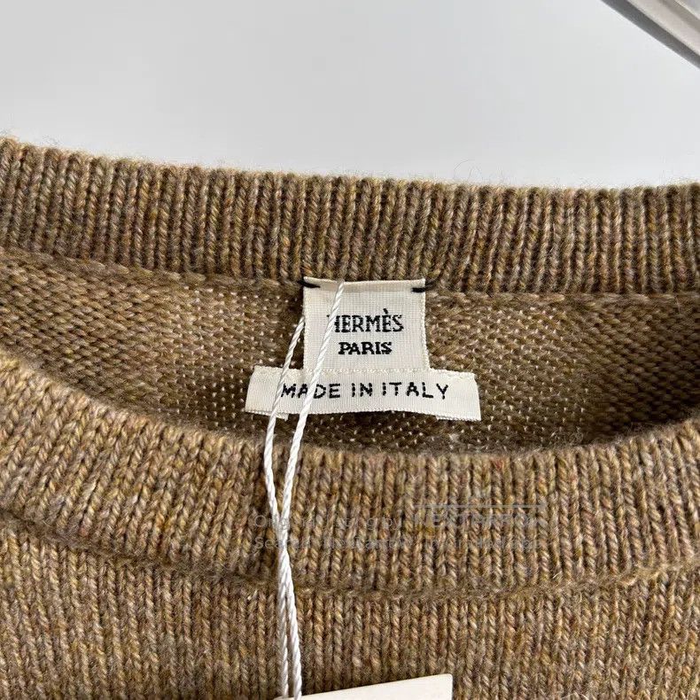 Hermes Hermes Oatmeal Color Special Wool Dress Size XXS / US 00 / IT 34 - 4 Thumbnail