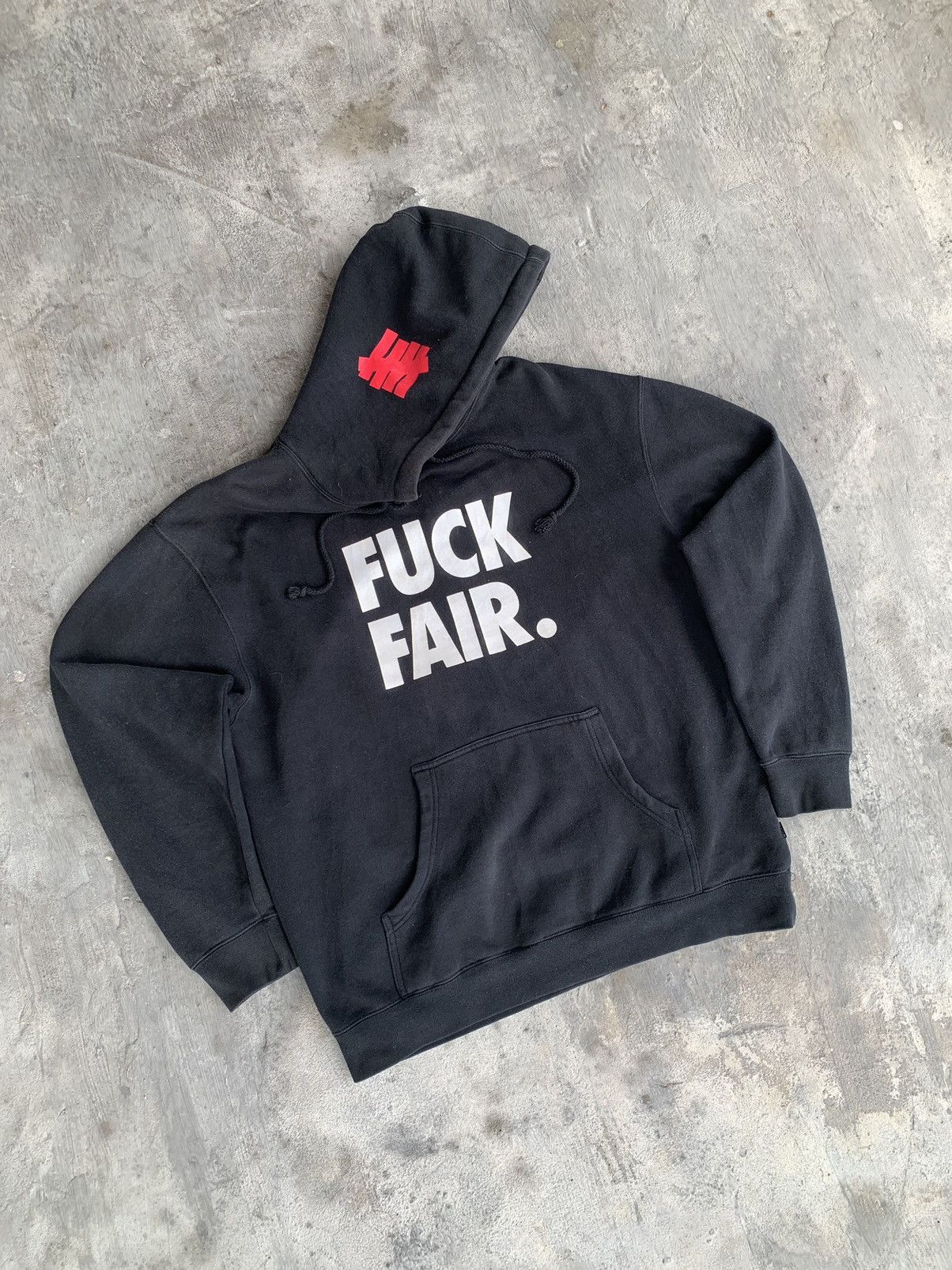 Undefeated Undefeated fuck fair hoodie Size US XL / EU 56 / 4 - 1 Thumbnail