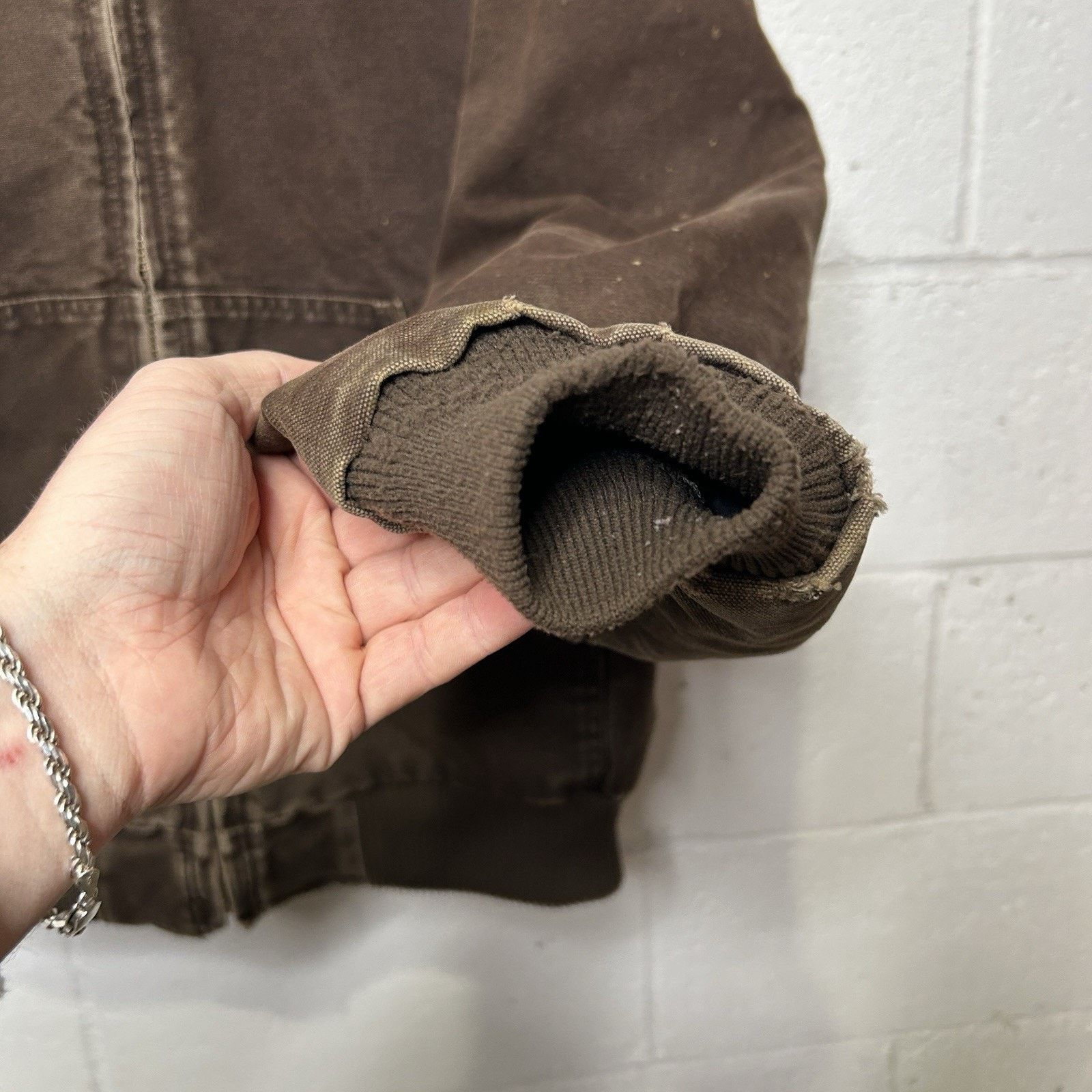 Carhartt Vintage Carhartt Hooded Active Jacket “Dark Brown” J130 DKB Size US L / EU 52-54 / 3 - 12 Thumbnail