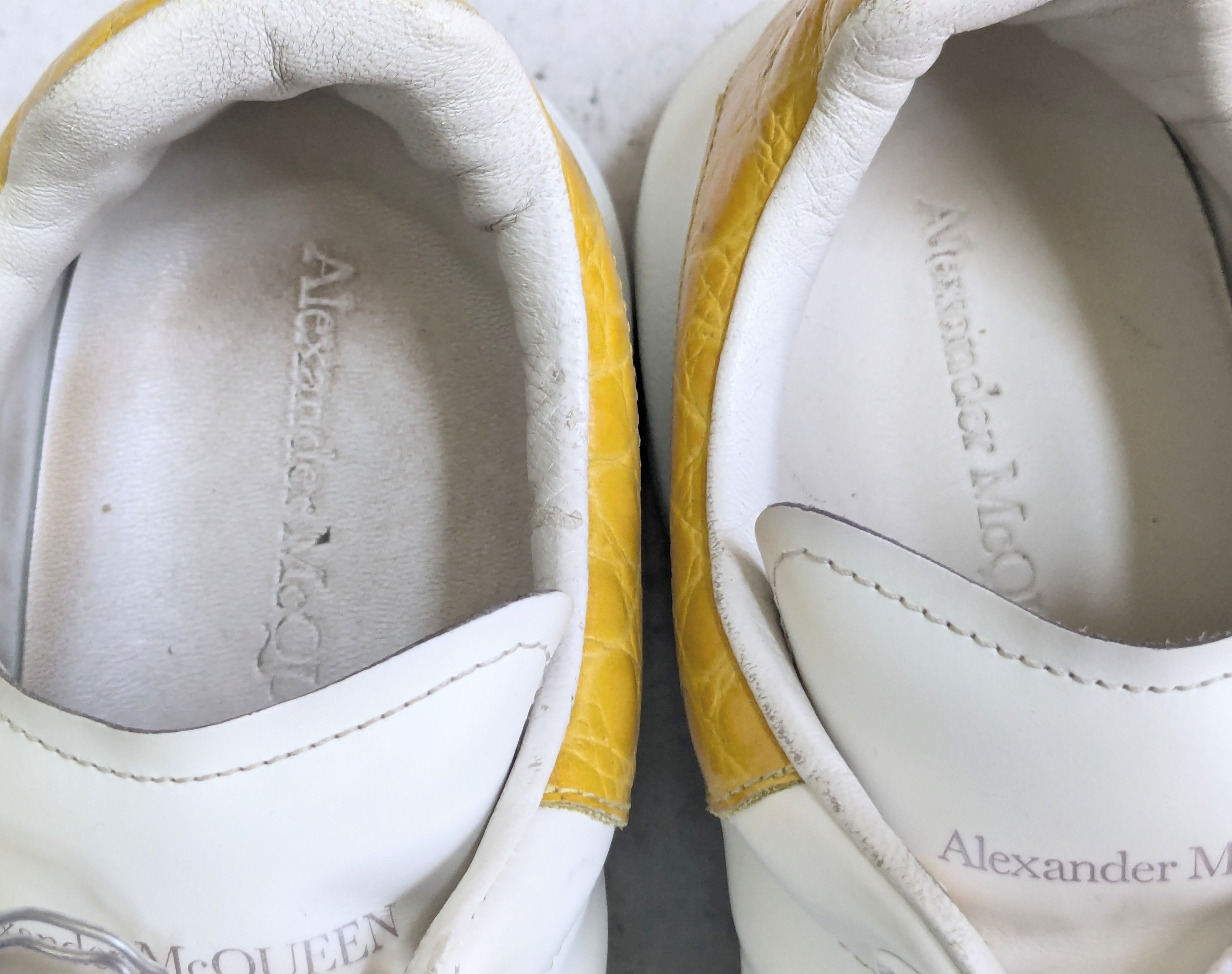 Alexander McQueen Alexander McQueen Larry Oversized Sneakers 9 42 White Yellow Size US 9 / EU 42 - 6 Thumbnail