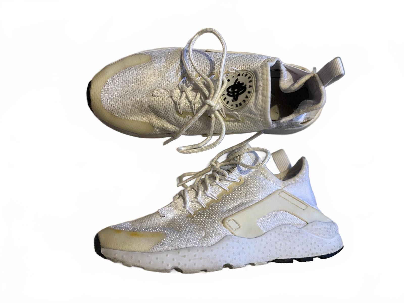 Nike Nike Air Huarache White Sneakers Size US 7 / IT 37 - 1 Thumbnail