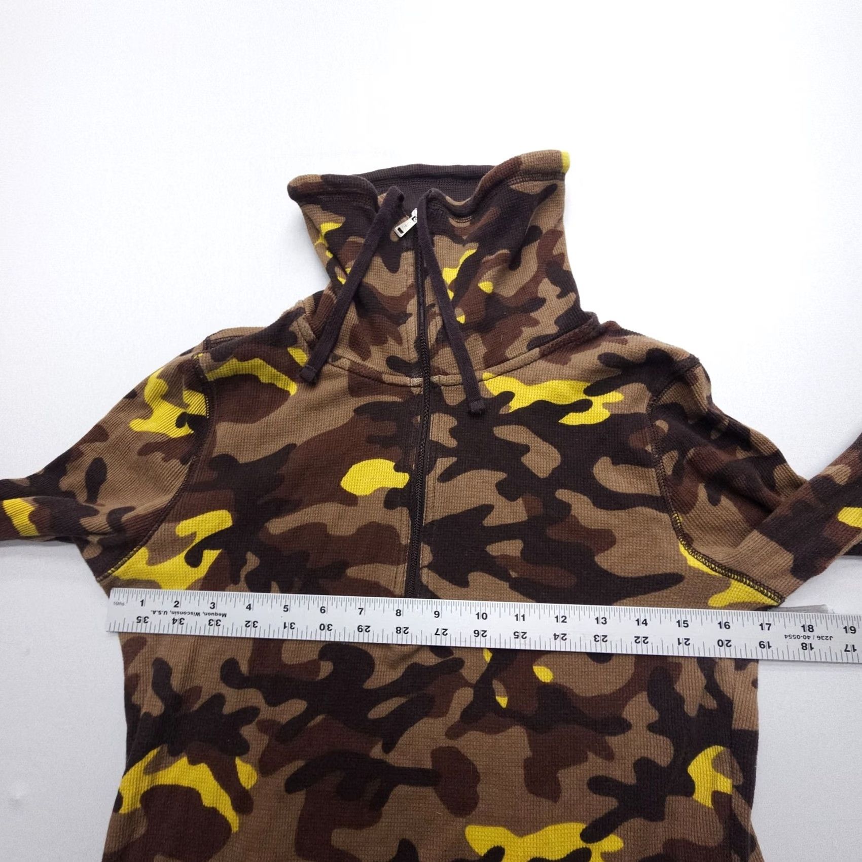 Ralph Lauren Lauren Ralph Lauren Active Thermal Waffle Knit 1/2 Zip Pullover Size Medium Camo Shirt Womens Slim`}> Size M / US 6-8 / IT 42-44 - 7 Thumbnail