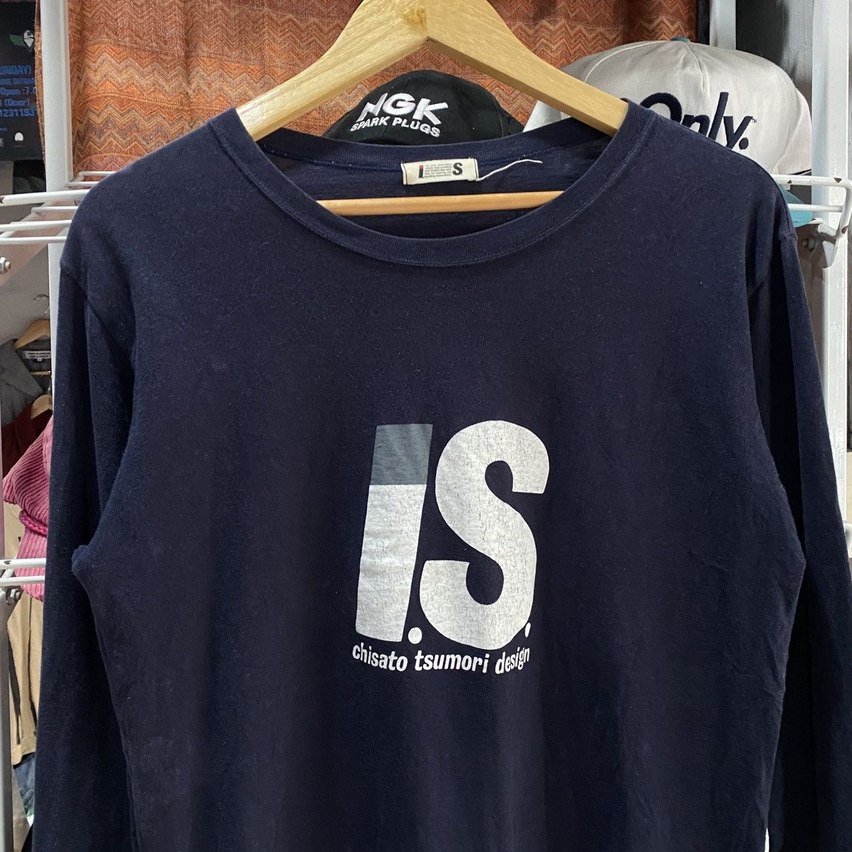 Issey Miyake 80s ISSEY MIYAKE TSUMORI CHISATO "I.S." Big Logo Long Sleeve Size US S / EU 44-46 / 1 - 3 Thumbnail