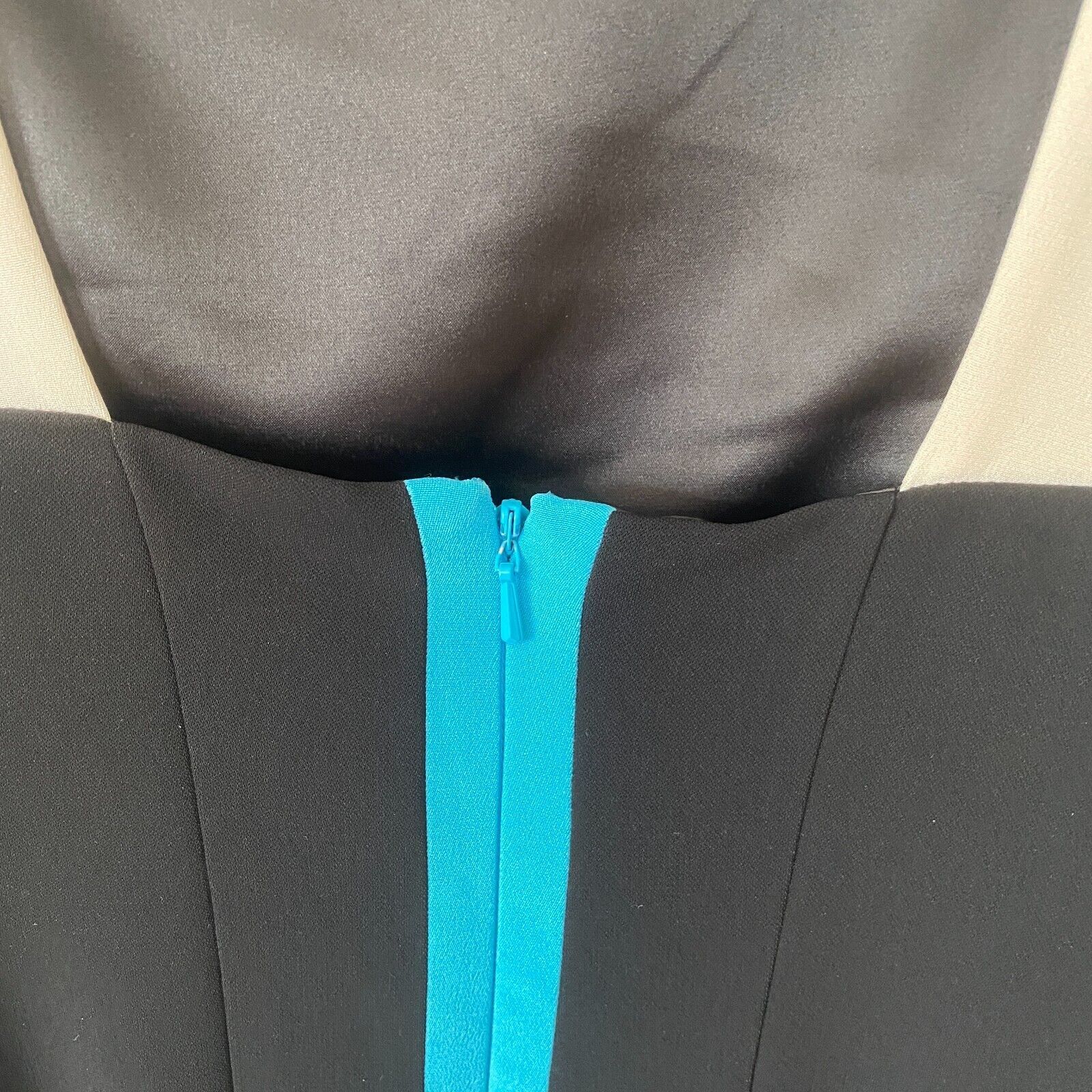 Other Jay Godfrey Black Cream Strap Sheath Bodycon Blue Zip 10 Size L / US 10 / IT 46 - 9 Thumbnail