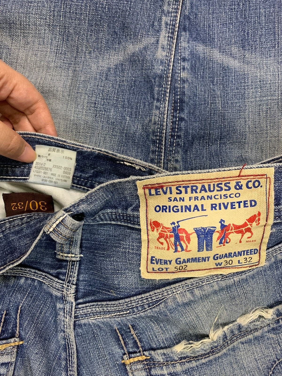 Levi's × Levi's Vintage Clothing Vintage 90s Levis 502 Avant Garde Distressed Baggy Jeans Size US 32 / EU 48 - 9 Thumbnail