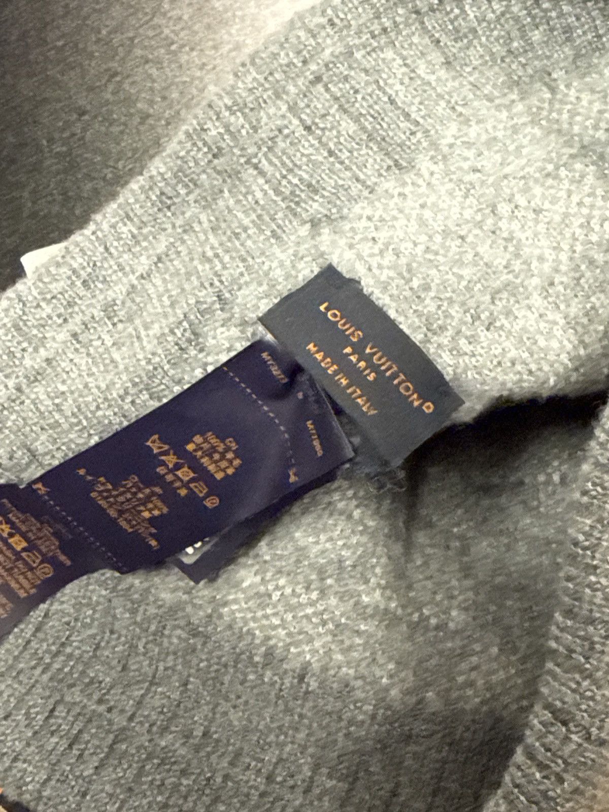Louis Vuitton Louis Vuitton Grey Beanie Box + Reciept Size ONE SIZE - 16 Thumbnail