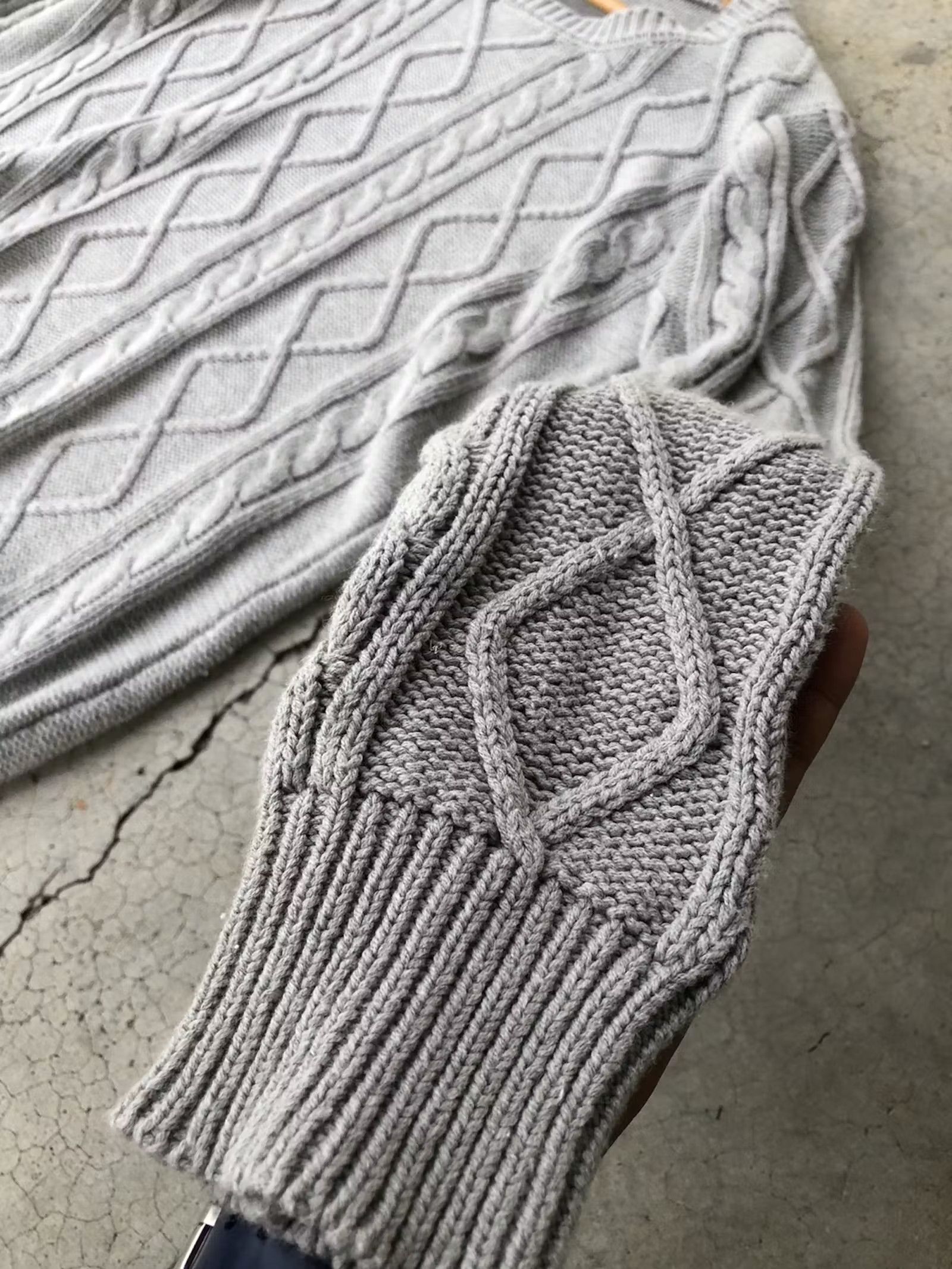 Aran Isles Knitwear × Designer 💥Vintage Africataro Pullover/Pureknit Knitting Pattern Size US L / EU 52-54 / 3 - 4 Thumbnail