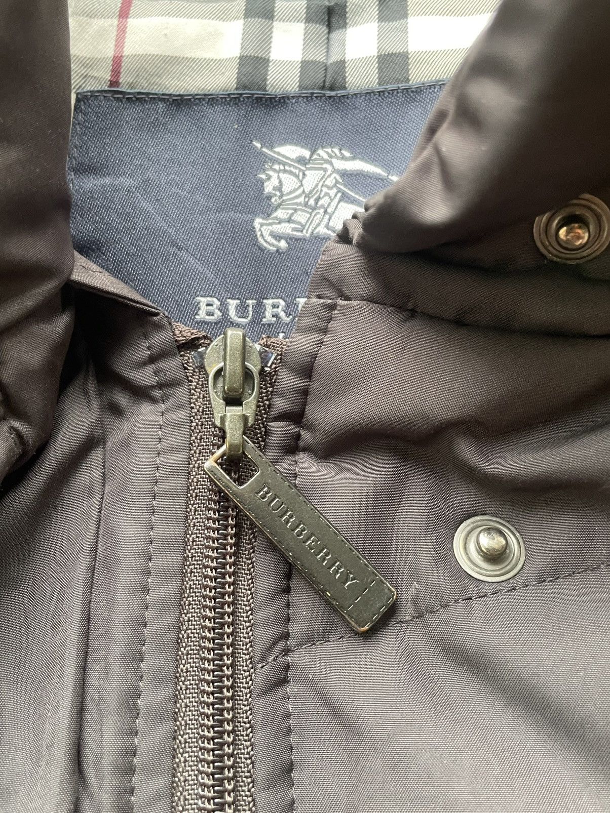 Burberry Authentic Burberry Quilted Jacket – Nova Check Lining Size US M / EU 48-50 / 2 - 7 Thumbnail