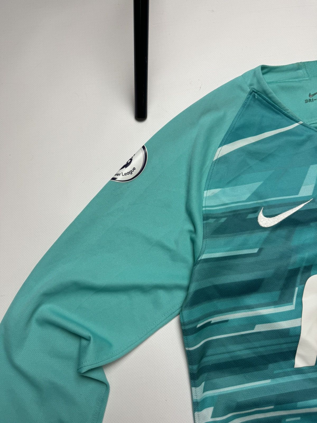 Nike × Vintage Rare Tottenham Nike LLORIS soccer jersey + shorts Size US S / EU 44-46 / 1 - 8 Thumbnail