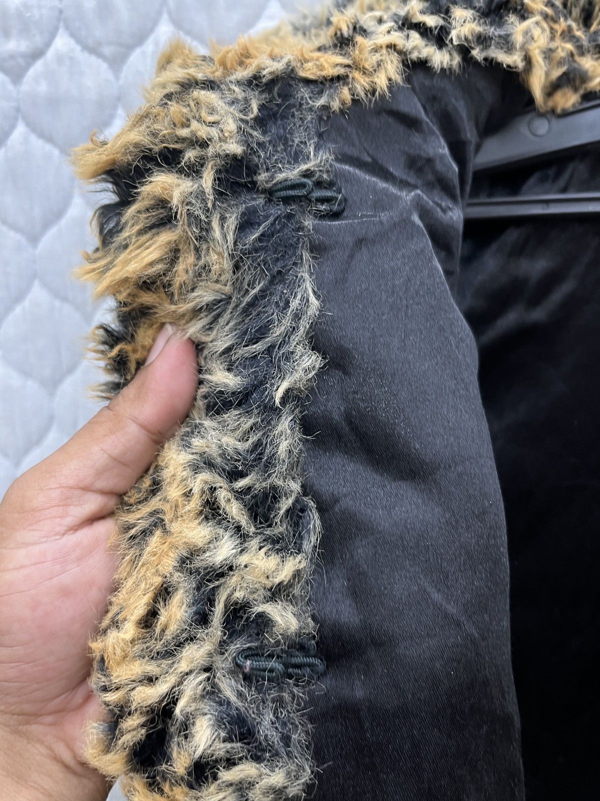 Vintage 🔥🔥🔥STEALS VINTAGE VALLEY FAUX FUR VEST Size L / US 10 / IT 46 - 11 Thumbnail