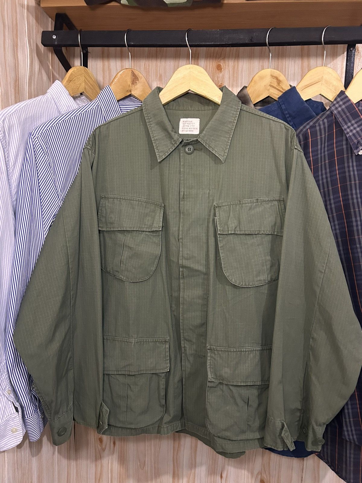 Vintage Vintage 60s Jungle Jacket Tropical Combat Slant Pocket Size US M / EU 48-50 / 2 - 1 Thumbnail