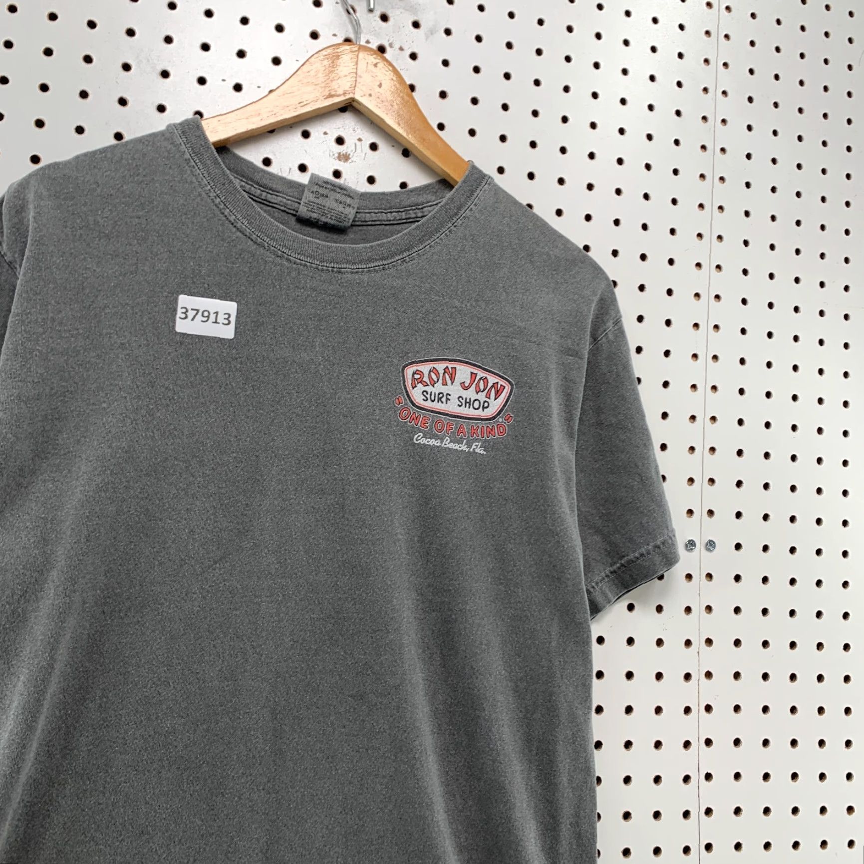 Ron Jon Surf Shop Ron Jon Surf Shop Shirt Mens Medium Gray Florida Cocoa Beach 19x28 Shirt Size US M / EU 48-50 / 2 - 5 Thumbnail