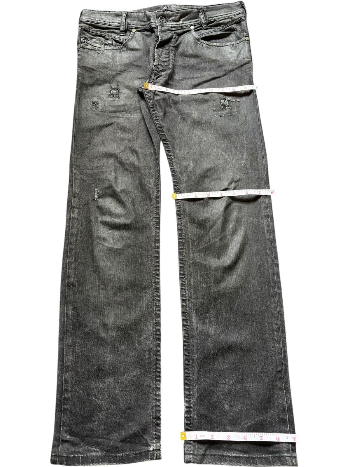 Diesel Vintage Italy Diesel Iakop Distressed Jeans Size 32" / US 10 / IT 46 - 8 Thumbnail
