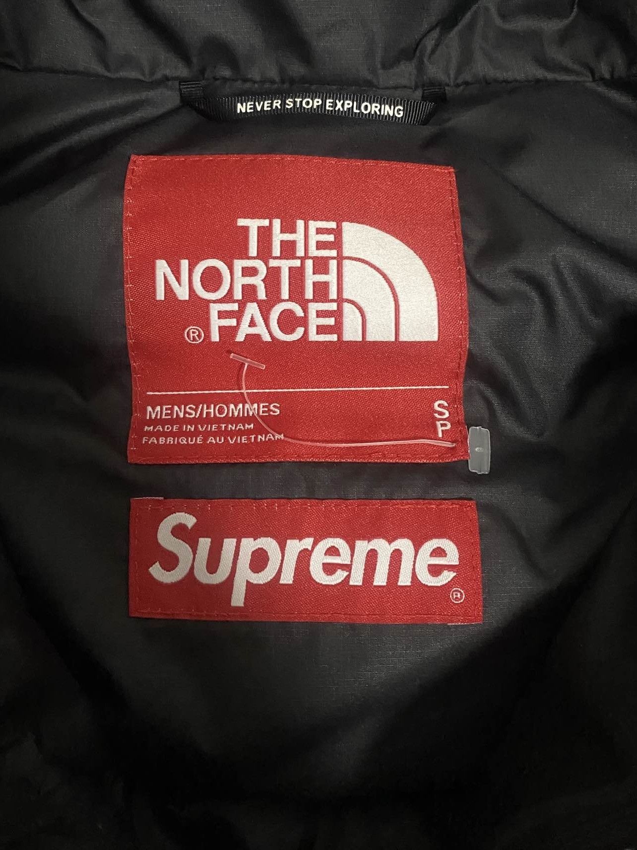 Supreme × The North Face Supreme x The North Face 800-Fill Half Zip Hooded Pullover Size US S / EU 44-46 / 1 - 4 Thumbnail