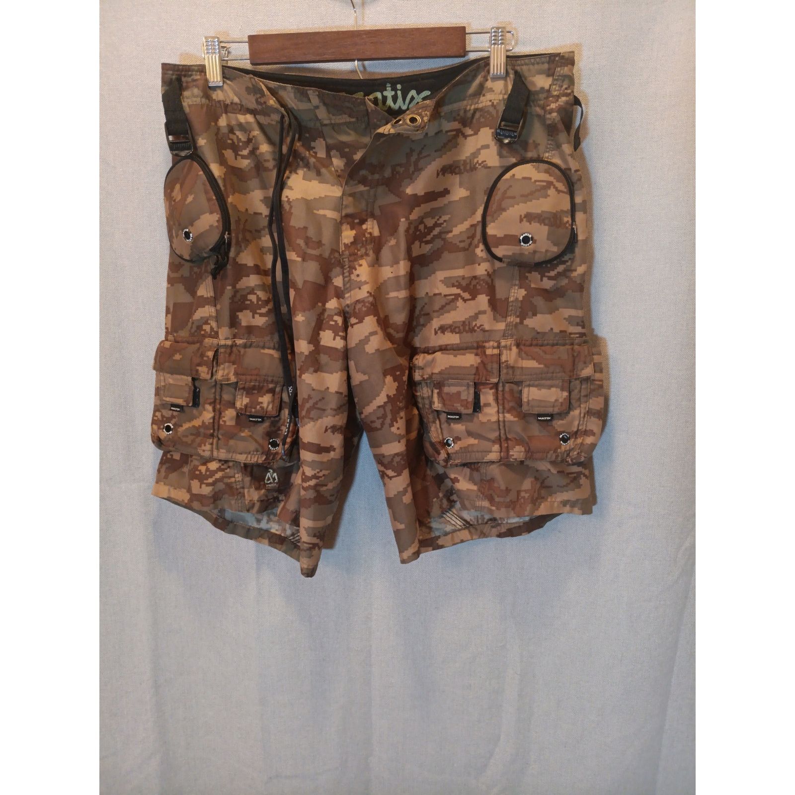 Matix Matix Men’s Camo Board Shorts Size 32 Lightweight Surf Size US 32 / EU 48 - 1 Thumbnail