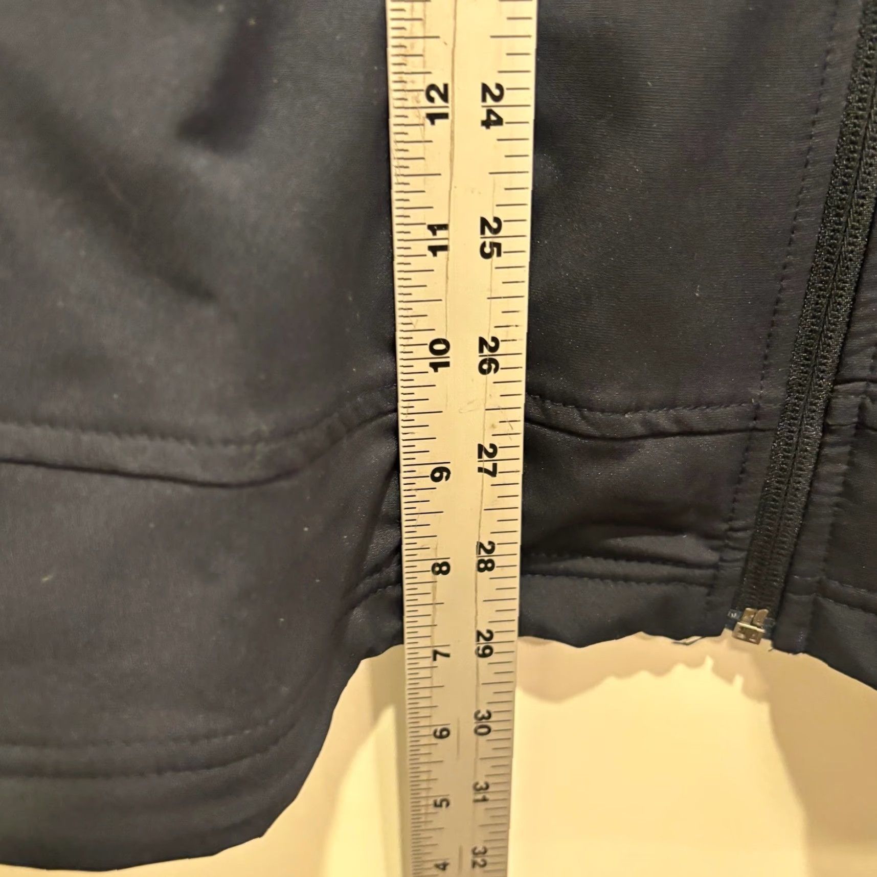 Vintage Charles River Apparel NWT Navy Blue Softshell Jacket 3XL Zip Pockets Logo Windbreaker Men Regular Fit Fall Winter Spring Size US XXL / EU 58 / 5 - 5 Thumbnail