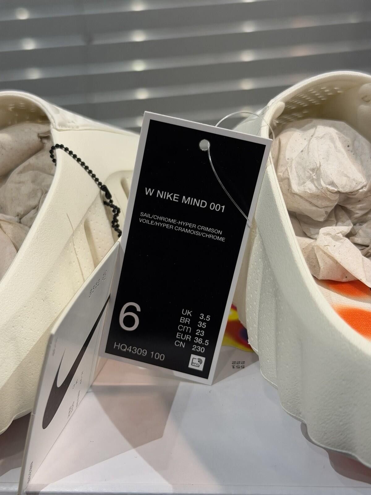 Nike Size 6W/5M Nike Mind Slide 001 Sail HQ4307 100 Women Release Size US 6 / EU 39 - 9 Thumbnail