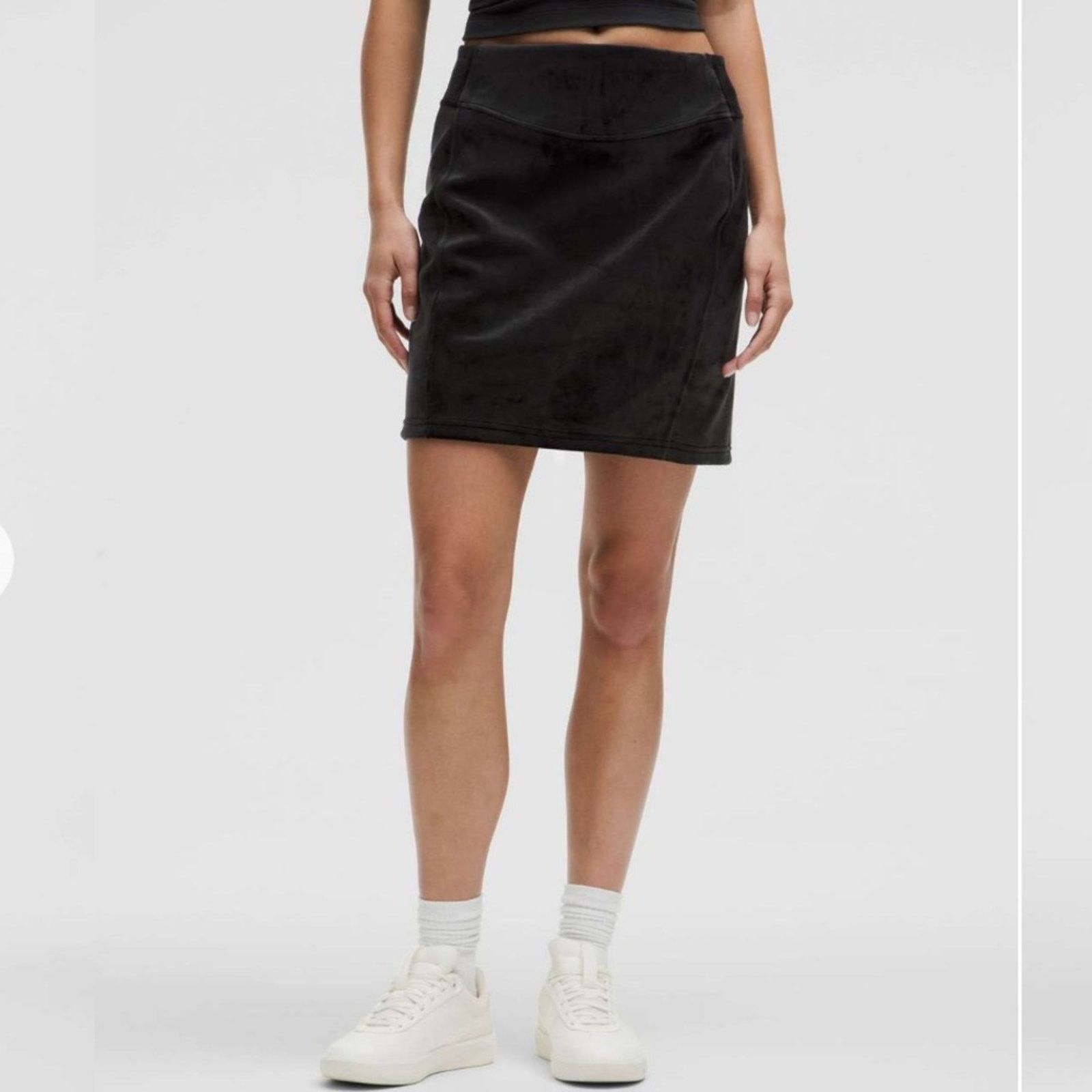 Lululemon NWT Lululemon athletica Scuba High-Rise Mini Skirt size M Size 28" / US 6 / IT 42 - 1 Thumbnail