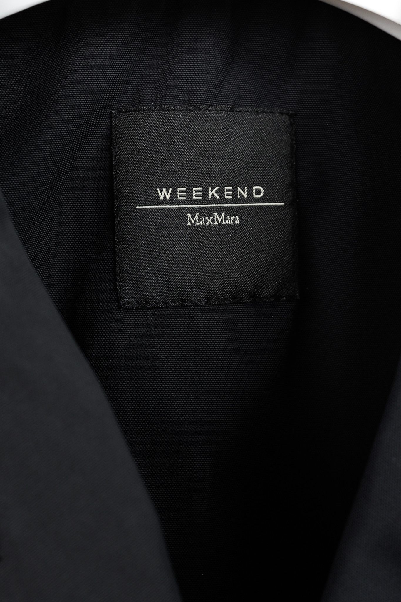 Weekend Max Mara Weekend Max Mara Black Contrast-Stitching Nylon Blazer Size M / US 6-8 / IT 42-44 - 4 Thumbnail