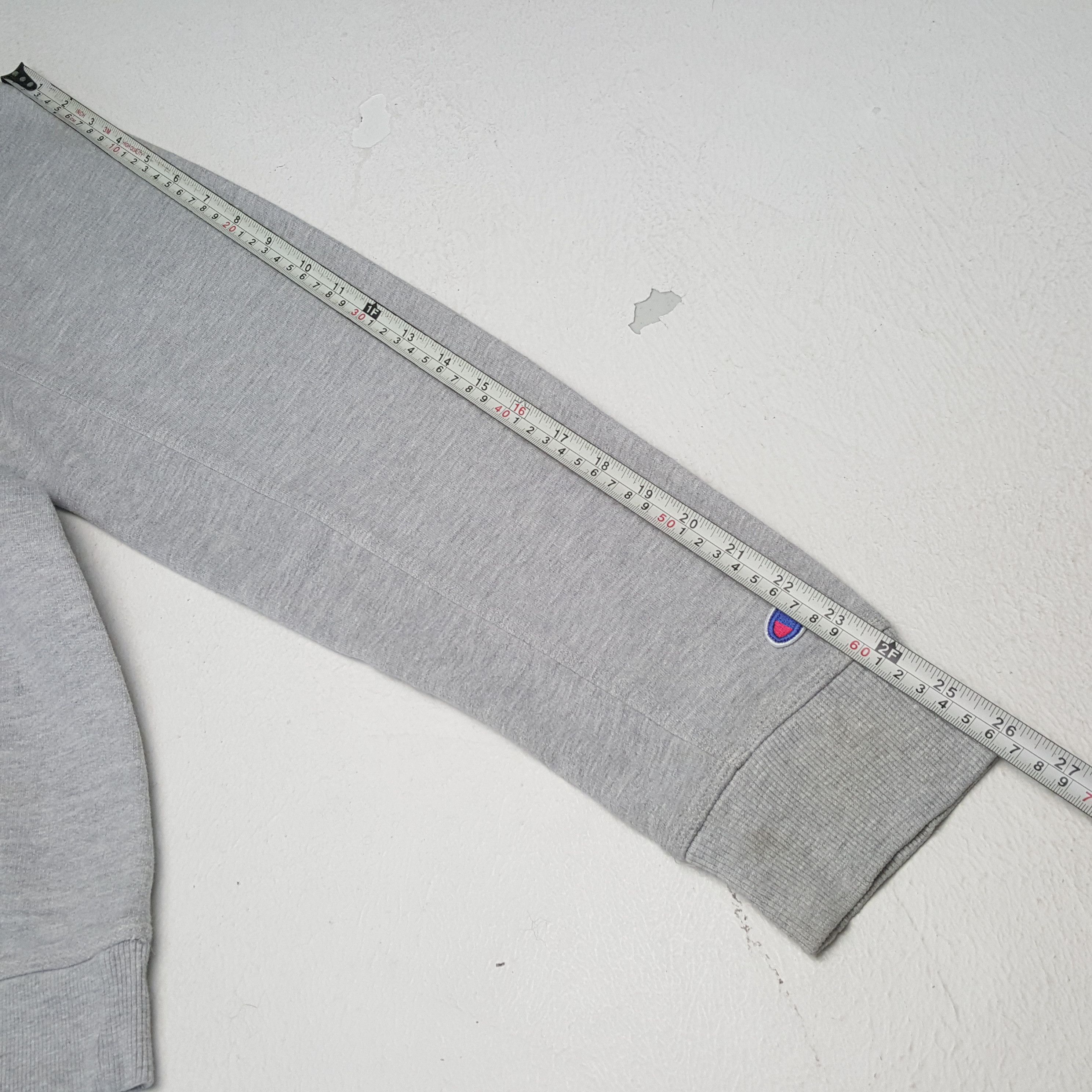 Champion × Vintage Vintage CHAMPION Sportswear Brand Style Sweatshirt Size US L / EU 52-54 / 3 - 5 Thumbnail
