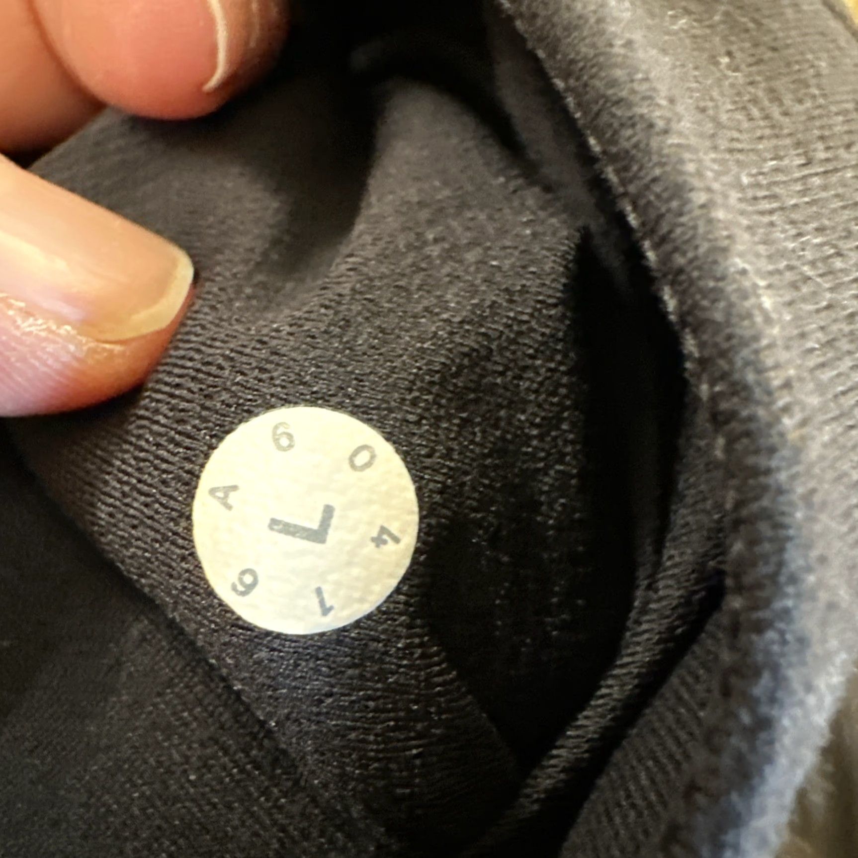 Lululemon LULULEMON Mens Discipline Pant Sweatpants Large Black Luon Active Lounge Athleisure Pockets Drawstring Elastic Waist Gym Running Mens Size US 33 - 7 Thumbnail