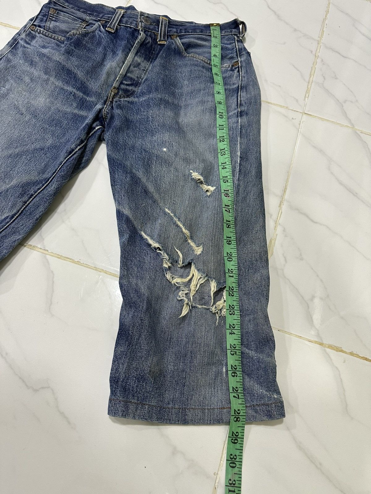 Levi's Vintage Big e pek 201 lvc buckle back 90s Size US 30 / EU 46 - 17 Thumbnail