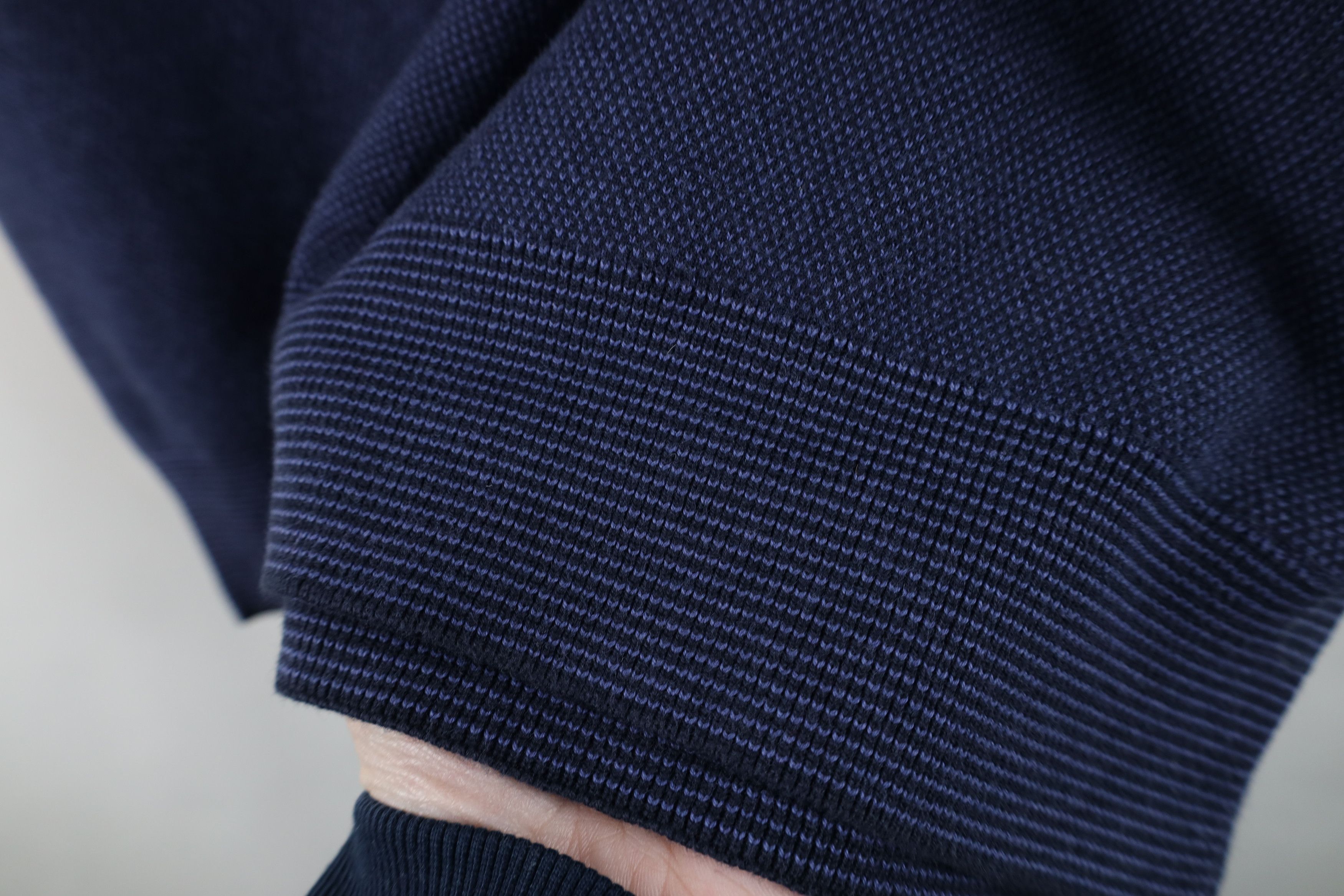 Vintage Vintage 90s Streetwear Blank Thermal Knit Sweater Vest Blue Size US L / EU 52-54 / 3 - 9 Thumbnail