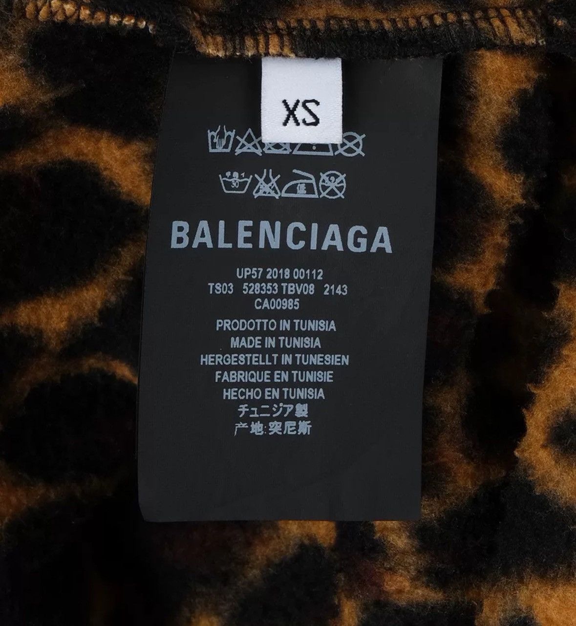 Balenciaga Balenciaga Leopard Fleece Jacket 2412-Nextarrow Size US XS / EU 42 / 0 - 6 Thumbnail