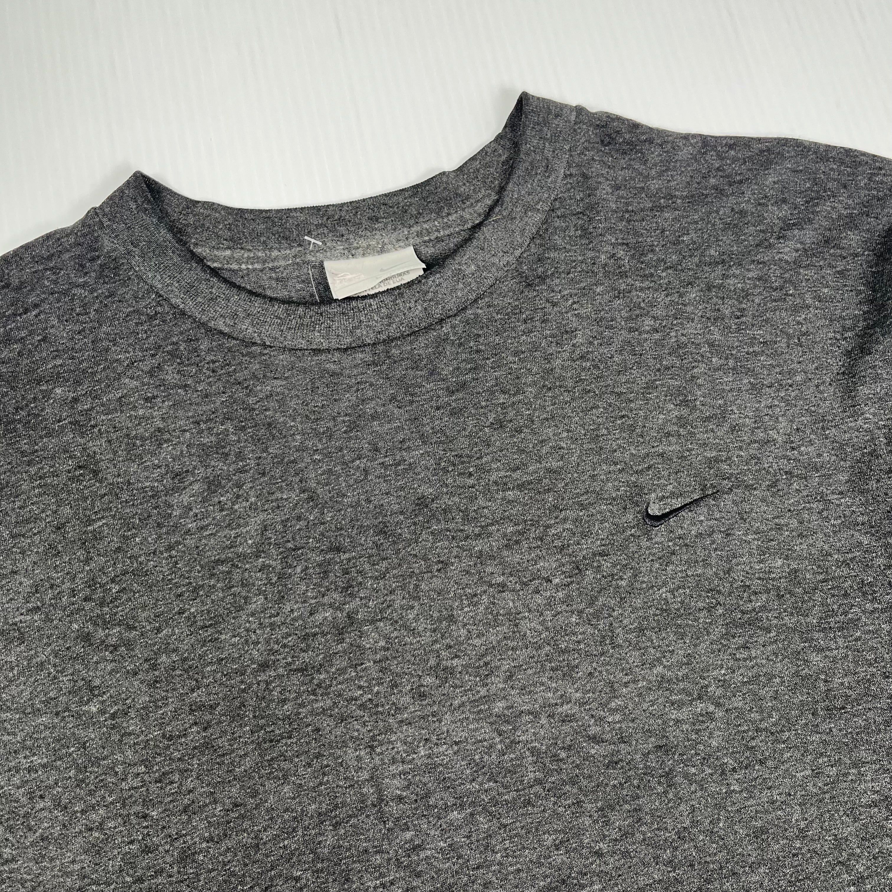 Nike 2000s Nike Mini Swoosh Tee L Size US L / EU 52-54 / 3 - 3 Thumbnail