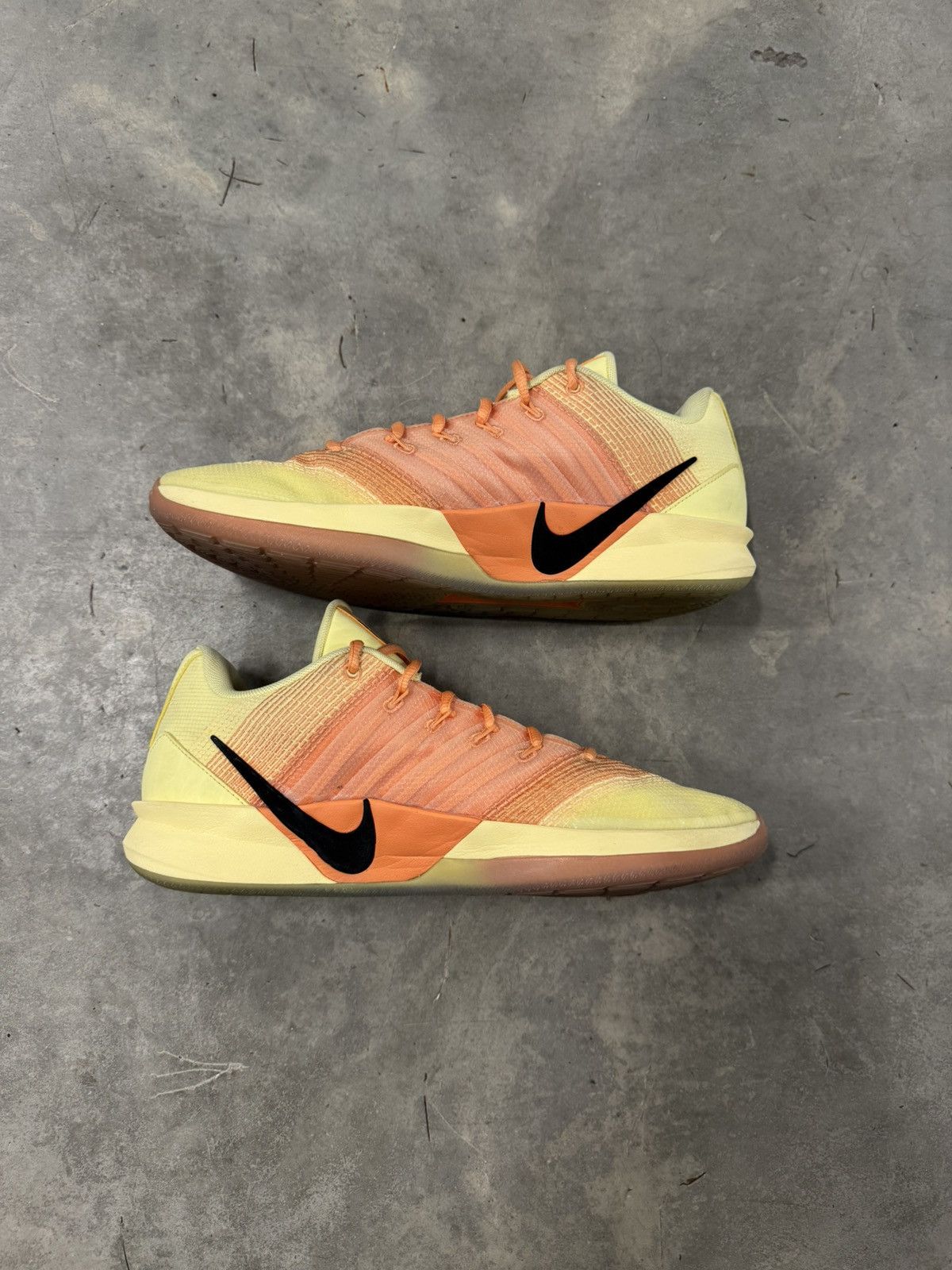 Nike Nike Sabrina 2 WMNS All Star Size 11.5W Size US 11.5 / IT 41.5 - 3 Thumbnail