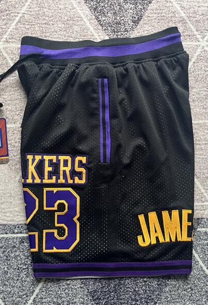 NBA XL Laker Short 23 LeBron James Short Nba Pocket Short Size US 36 / EU 52 - 2 Thumbnail