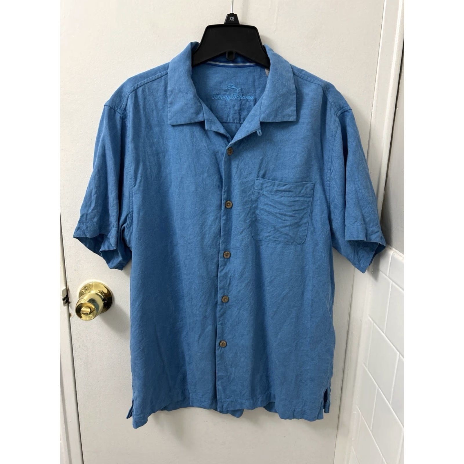 Tommy Bahama Tommy Bahama Shirt Mens Medium Blue 100% Silk Tropical Button Up Short Sleeve Size US M / EU 48-50 / 2 - 2 Thumbnail