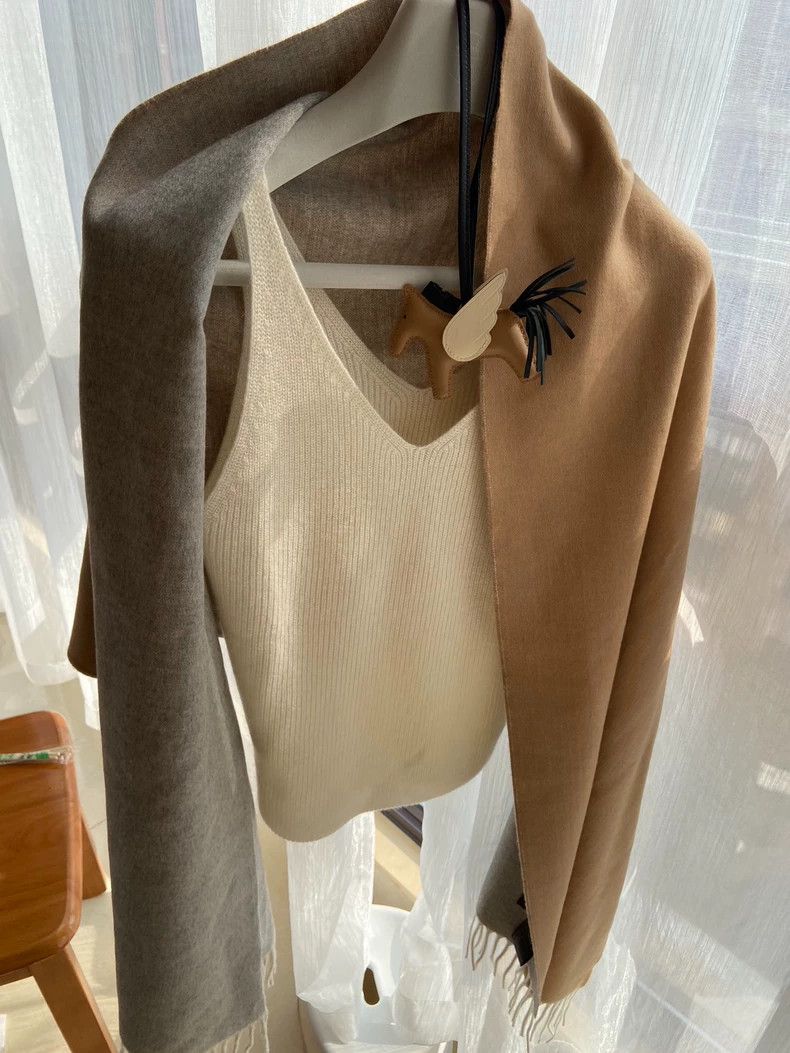 Loro Piana LORO PIANA Baby cashmere goat velvet scarf Size ONE SIZE - 9 Thumbnail