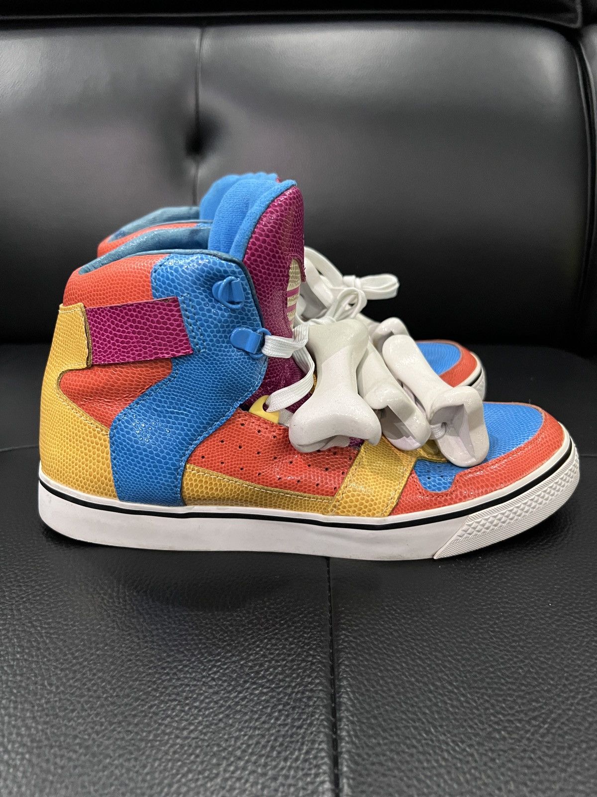Adidas × Jeremy Scott Adidas by Jeremy Scott Colorblock Bone Sneakers Size US 7.5 / EU 40-41 - 8 Thumbnail
