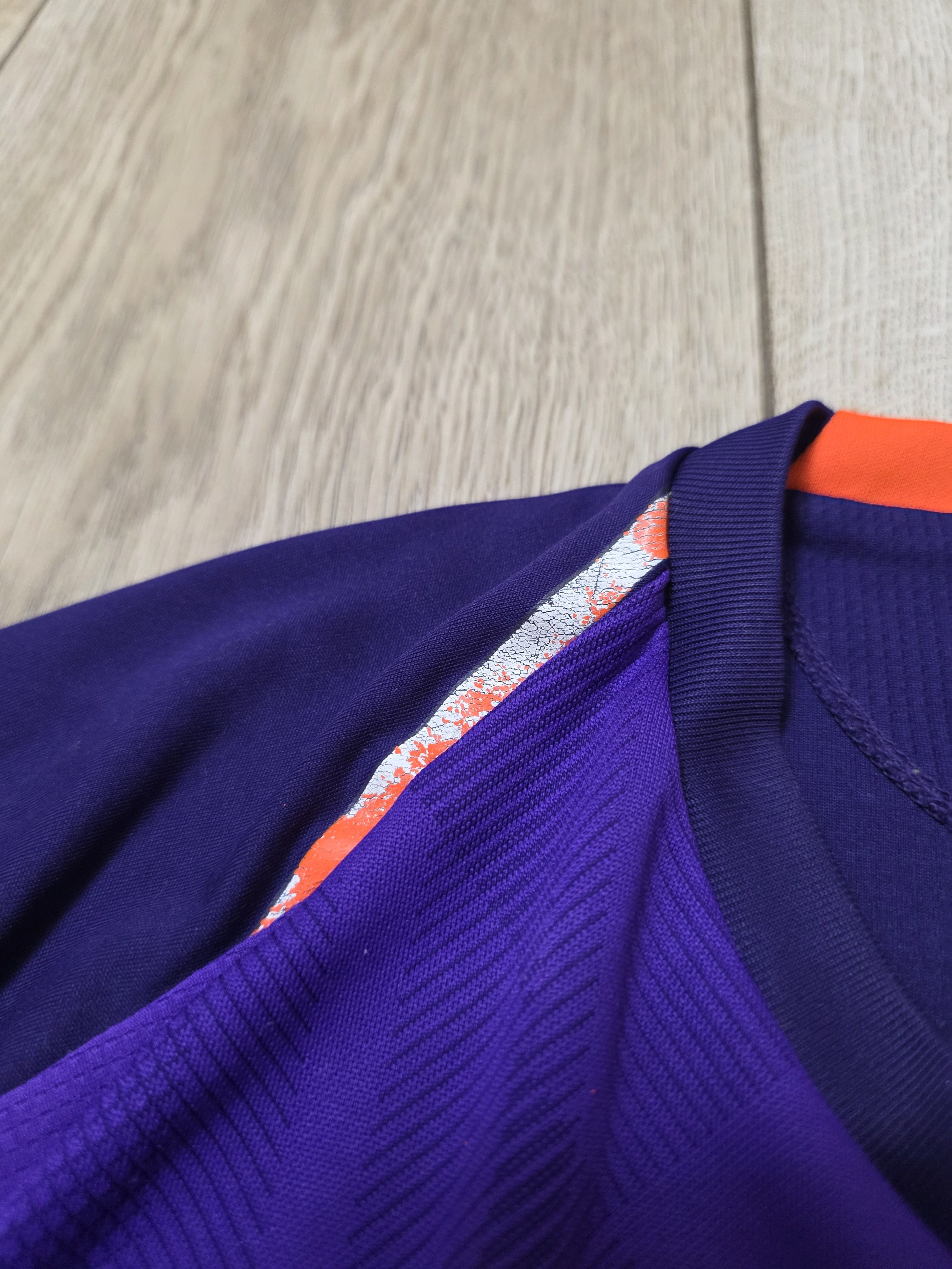 New Balance LIVERPOOL 2018 2019 AWAY FOOTBALL SHIRT SOCCER JERSEY Size US M / EU 48-50 / 2 - 7 Thumbnail