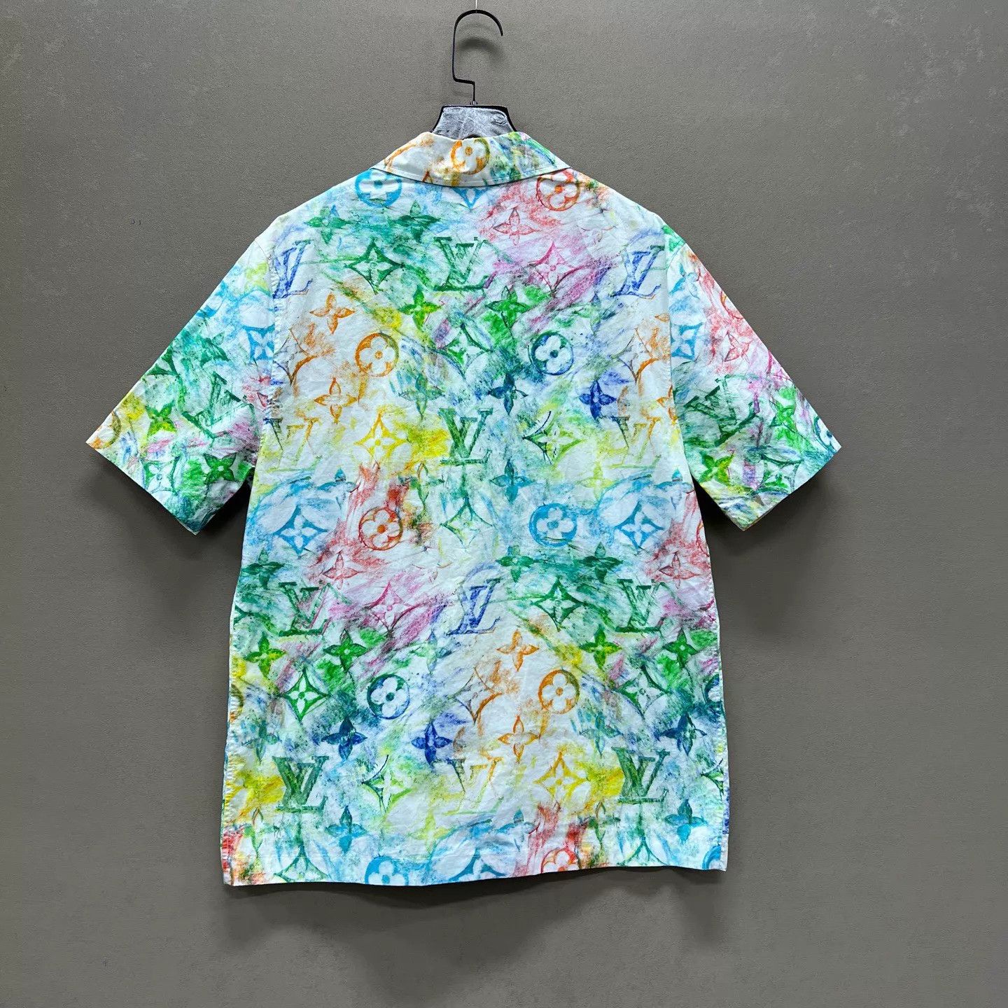 Louis Vuitton Louis Vuitton 99 New Crayon Graffiti Short Shirt XS Size US XS / EU 42 / 0 - 2 Thumbnail