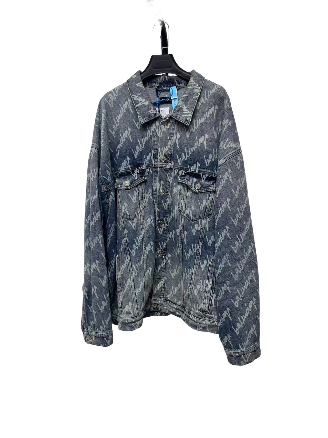 Balenciaga Balenciaga Logo Print Denim Jacket Size 4 Size XL / US 12-14 / IT 48-50 - 1 Thumbnail