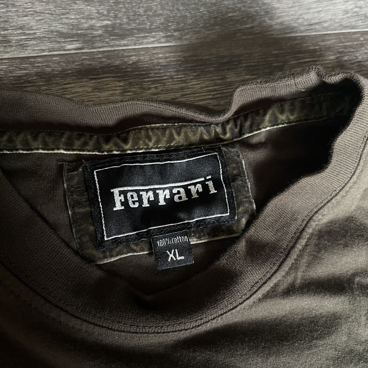 Ferrari × Vintage Vintage Y2K Ferrari Horse Felt Designer Olive Green T Shirt Size US XL / EU 56 / 4 - 4 Thumbnail