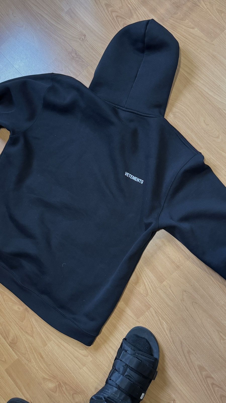 Vetements Vetements Hoodie Size US XL / EU 56 / 4 - 7 Thumbnail
