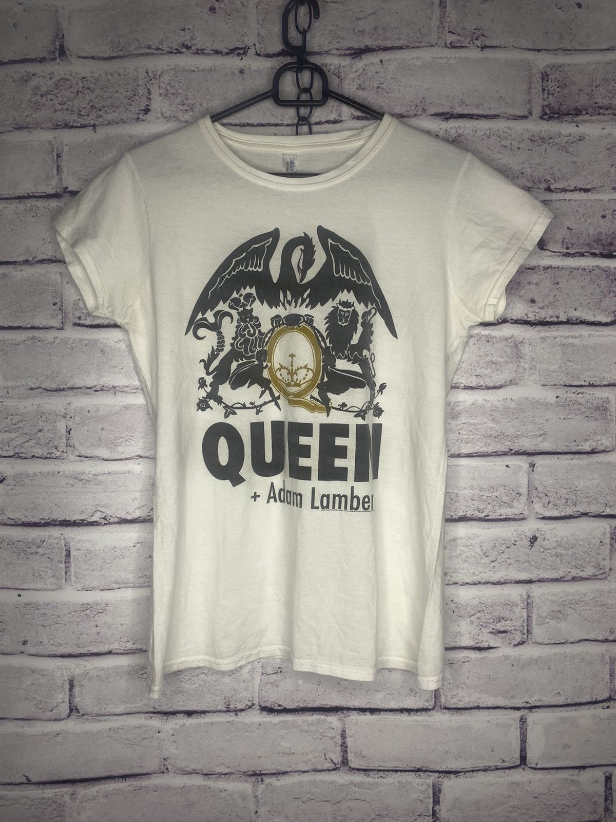 Band Tees Womens Vintage T-Shirt Band tees Queens Tours 2015 Size S / US 4 / IT 40 - 1 Thumbnail