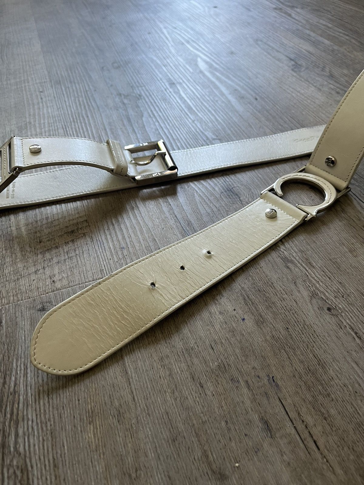 Dior Christian Dior White Leather Ring Belt – Galliano Era Avant Size ONE SIZE - 2 Thumbnail