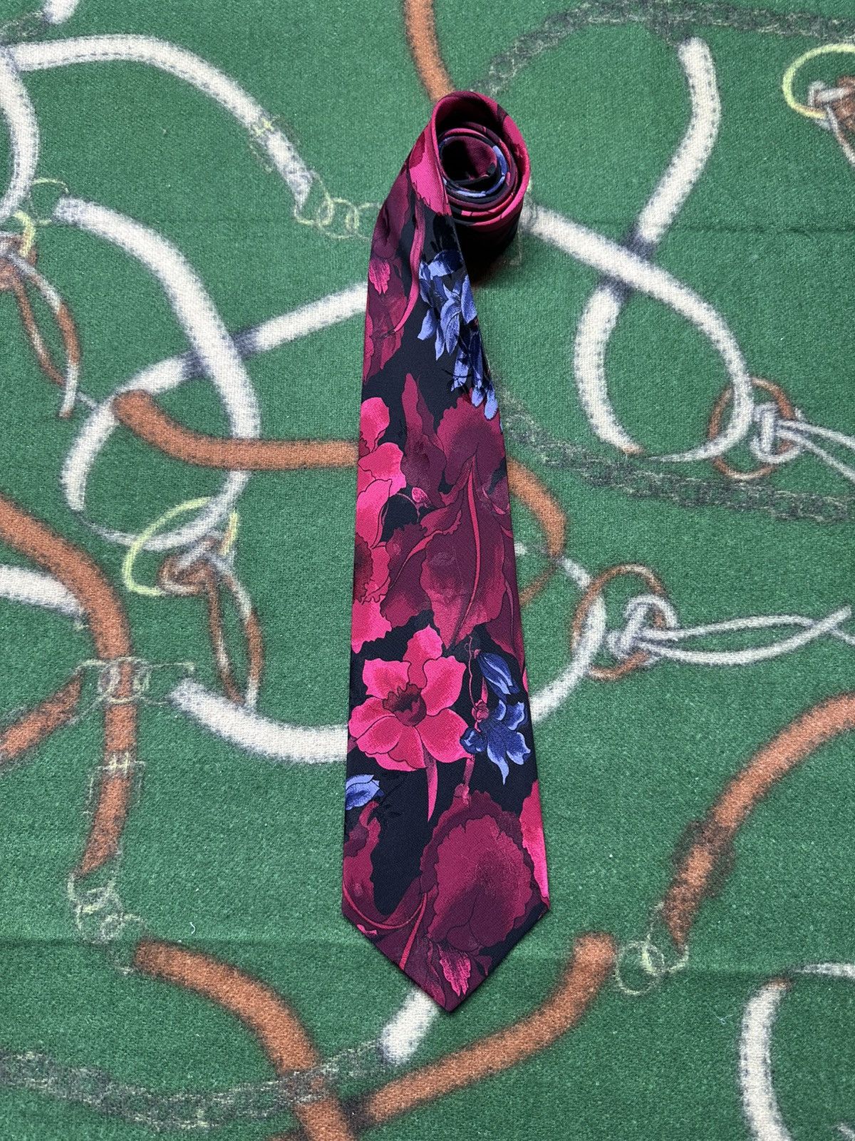 Brioni Brioni Pure Silk Floral Tie Size ONE SIZE - 1 Thumbnail