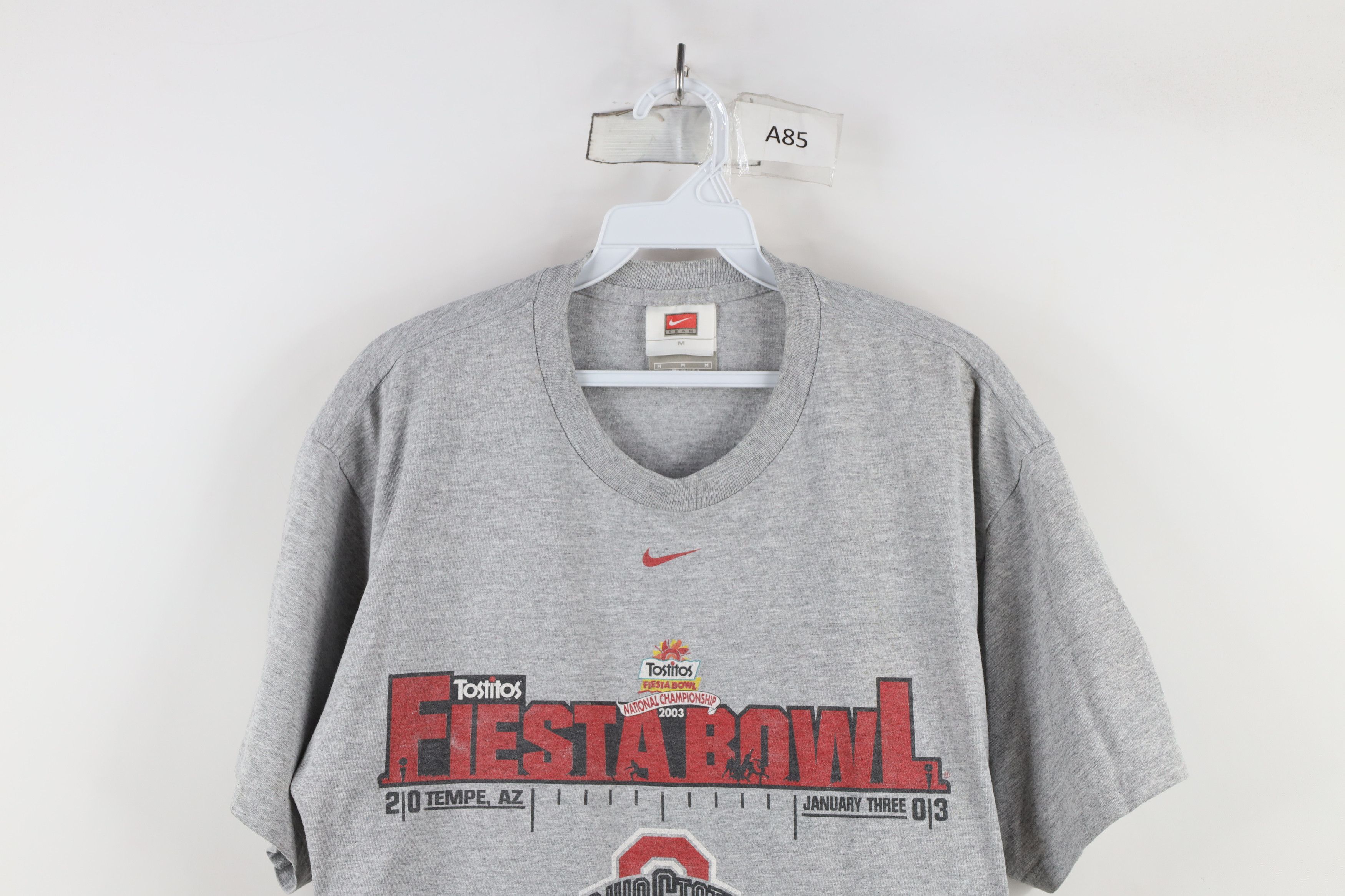 Nike × Vintage Vintage Nike Swoosh Ohio State University Football T-Shirt Size US M / EU 48-50 / 2 - 2 Thumbnail
