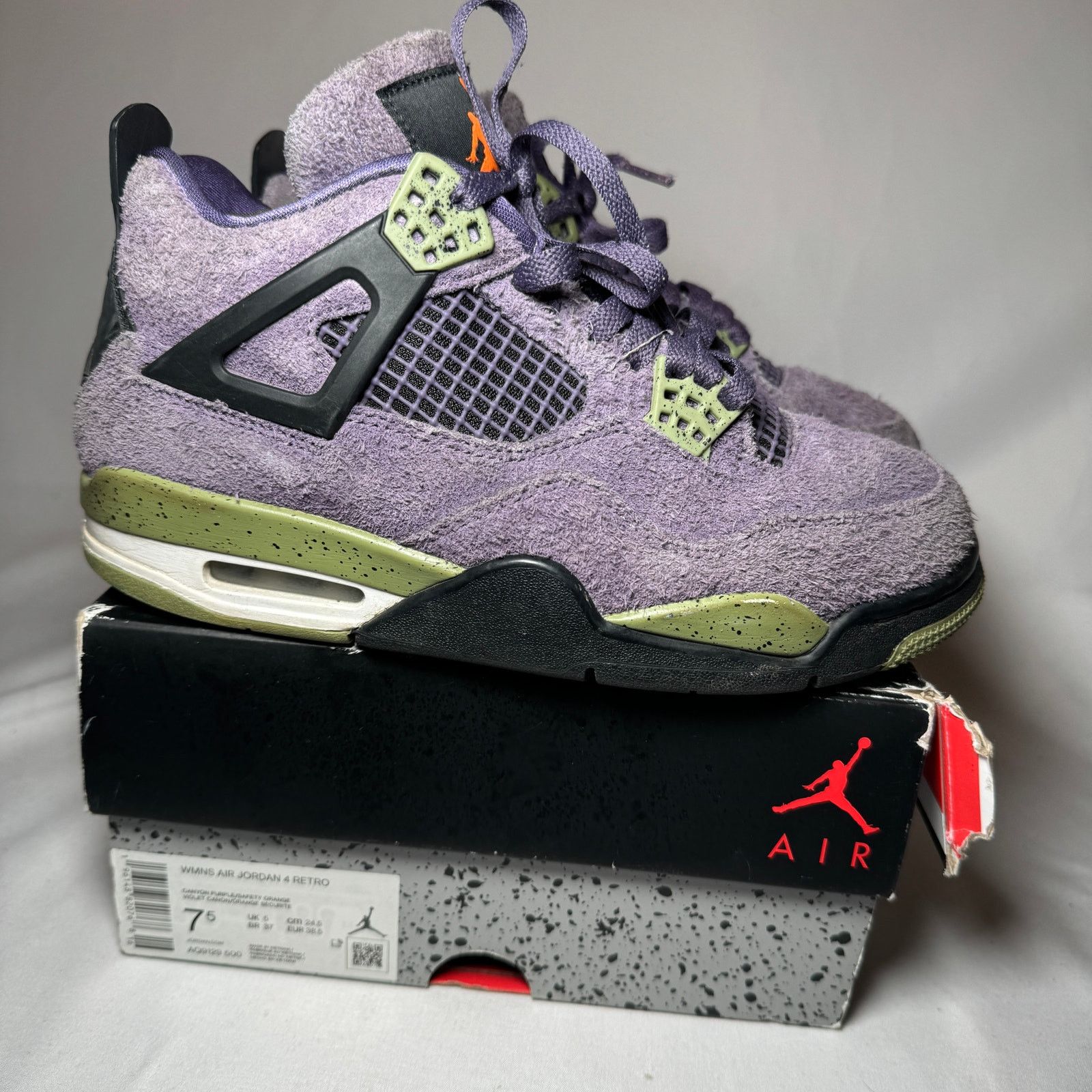 Jordan Brand × Nike Size 7.5 Nike Air Jordan 4 Retro Canyon Purple Women's Shoes Size US 7.5 / IT 37.5 - 1 Thumbnail